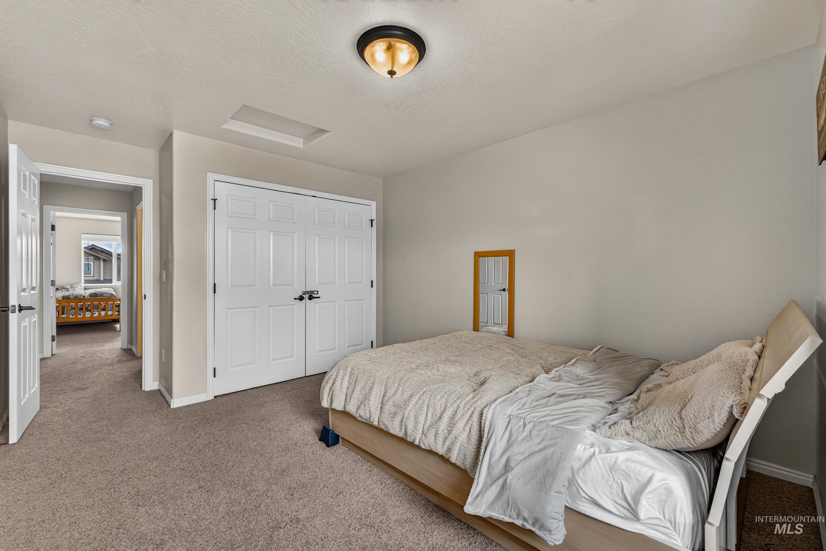 34 Mangum Circle Property Photo 27