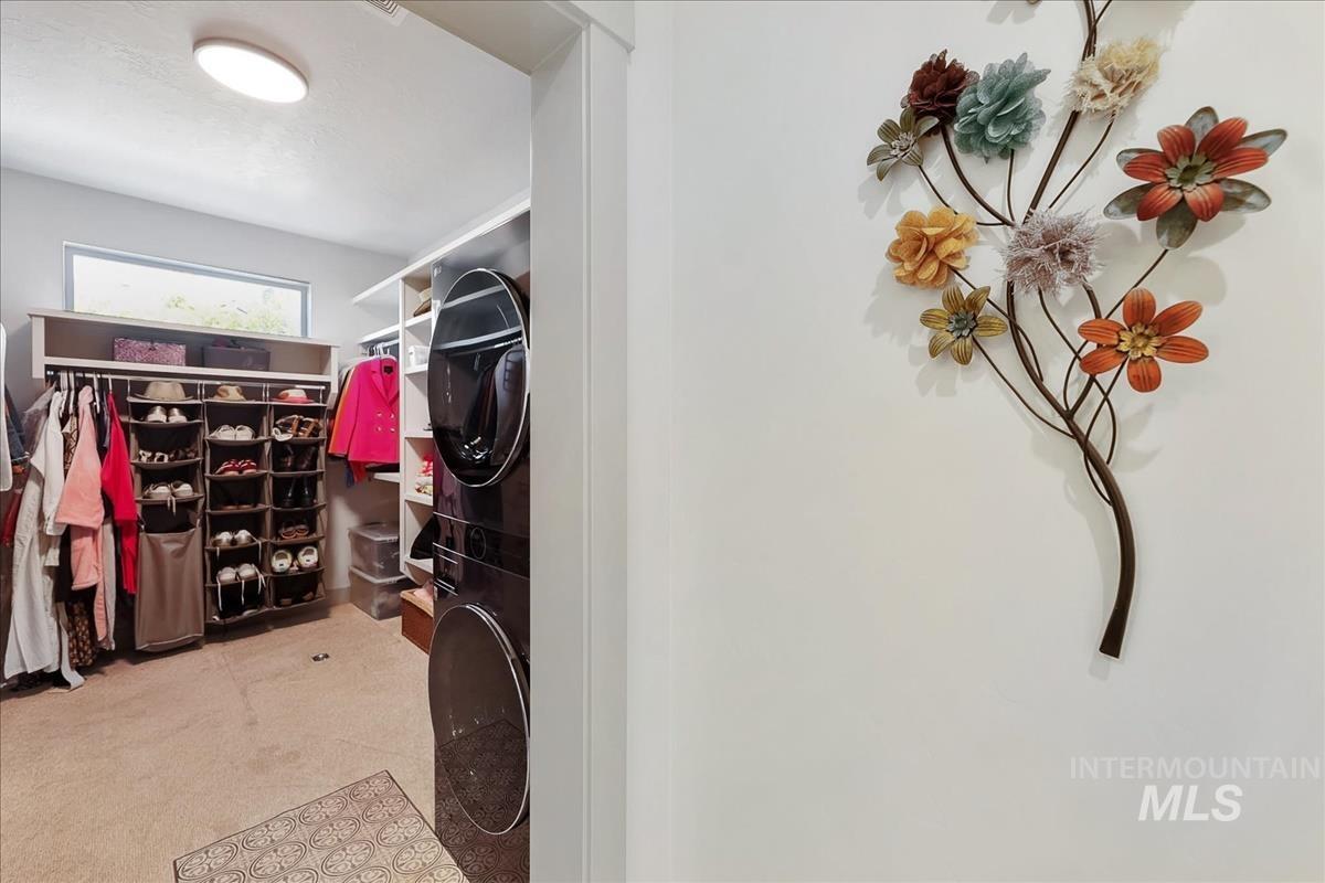 1835 E Knobcone Dr. Property Photo 28