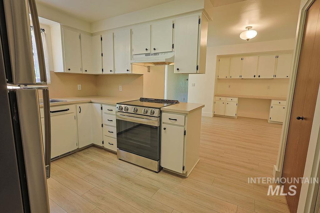 640 Morrison Street Property Photo 10