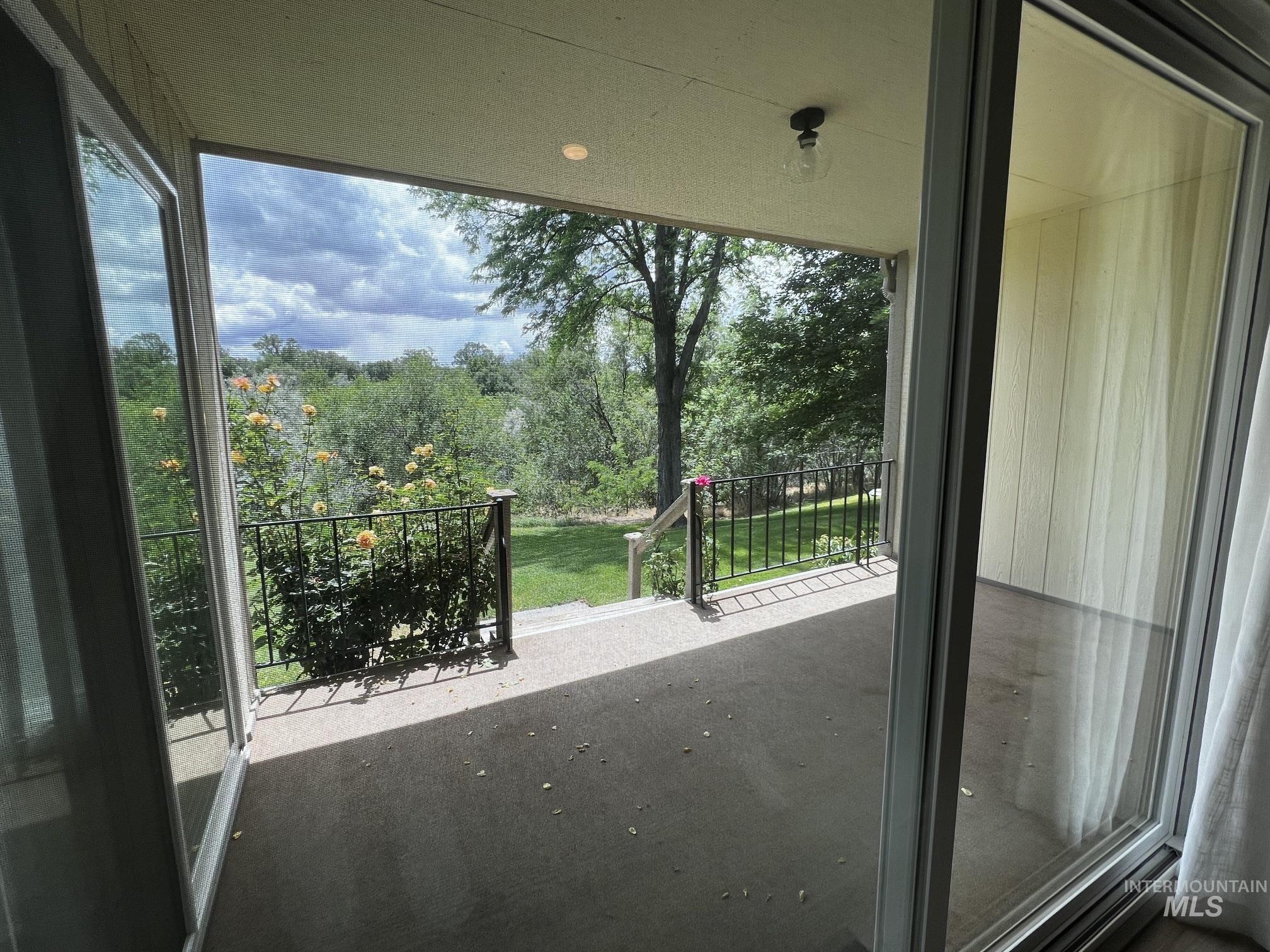 640 Morrison Street Property Photo 14