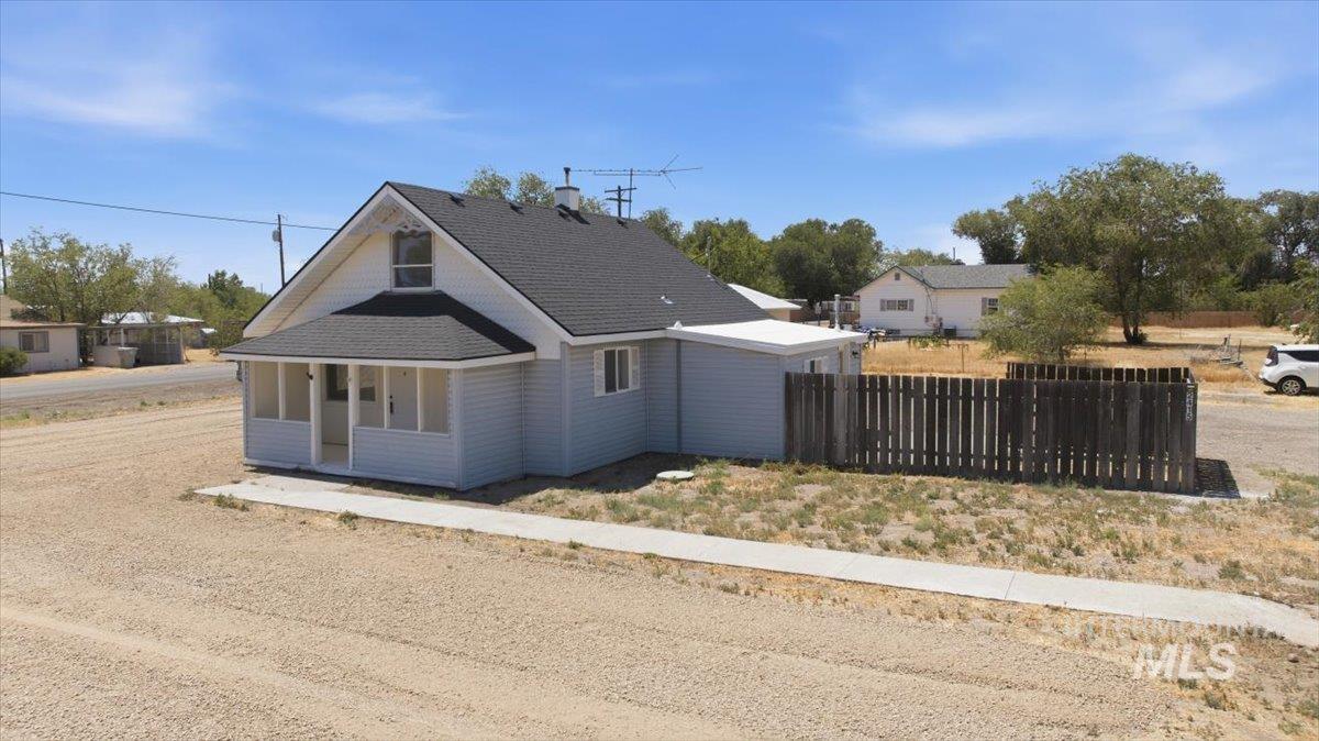 2415 Canyon Creek Rd Property Photo 4