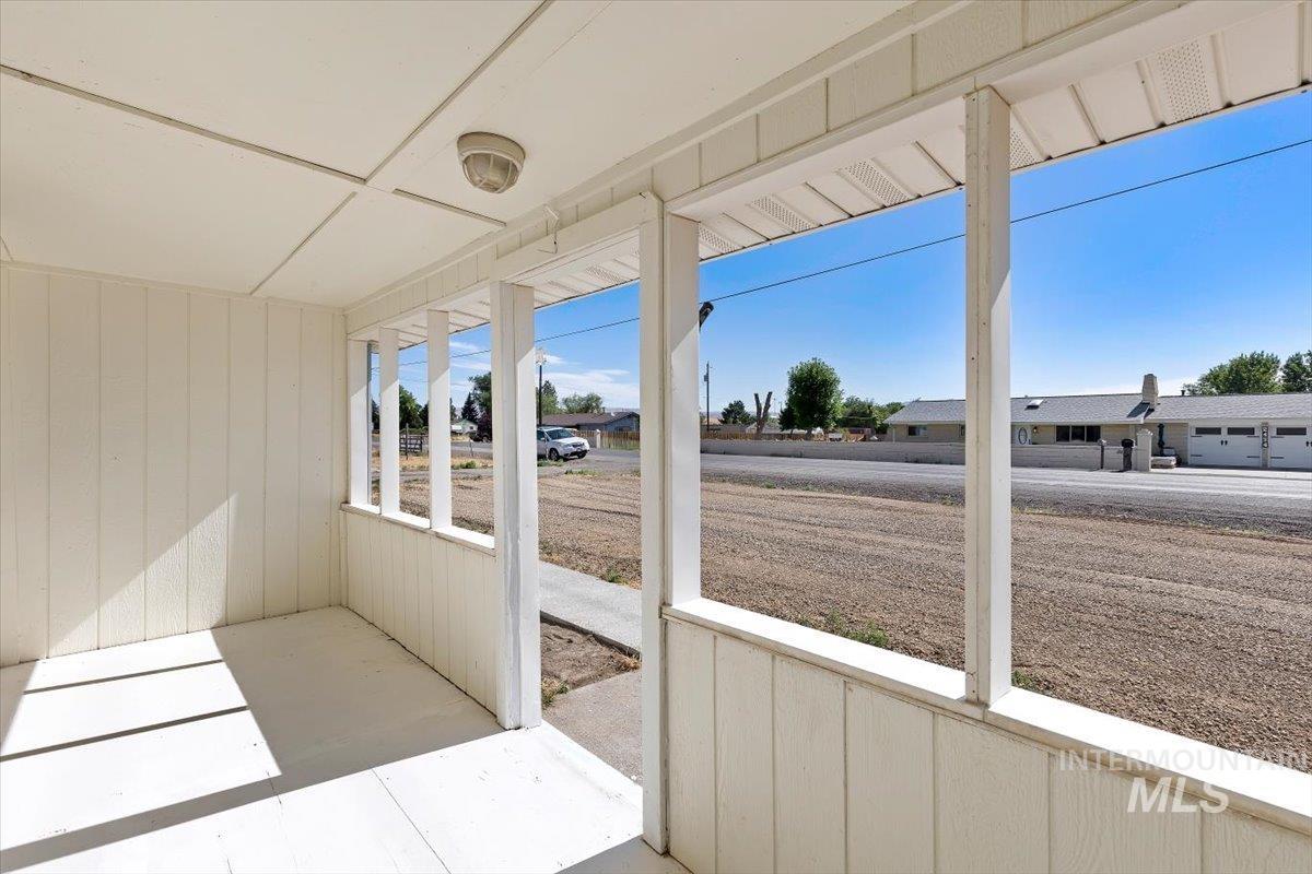 2415 Canyon Creek Rd Property Photo 7