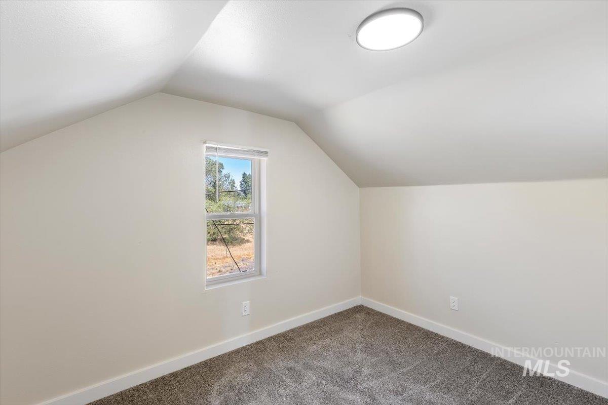 2415 Canyon Creek Rd Property Photo 17