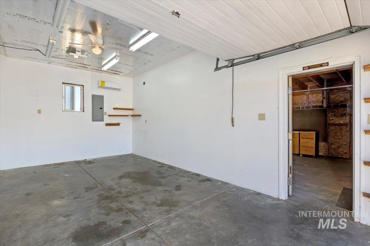 2415 Canyon Creek Rd Property Photo 25