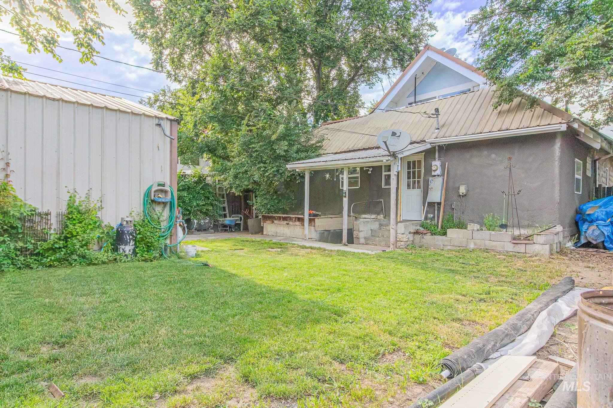 806 9th Ave. Property Photo 41