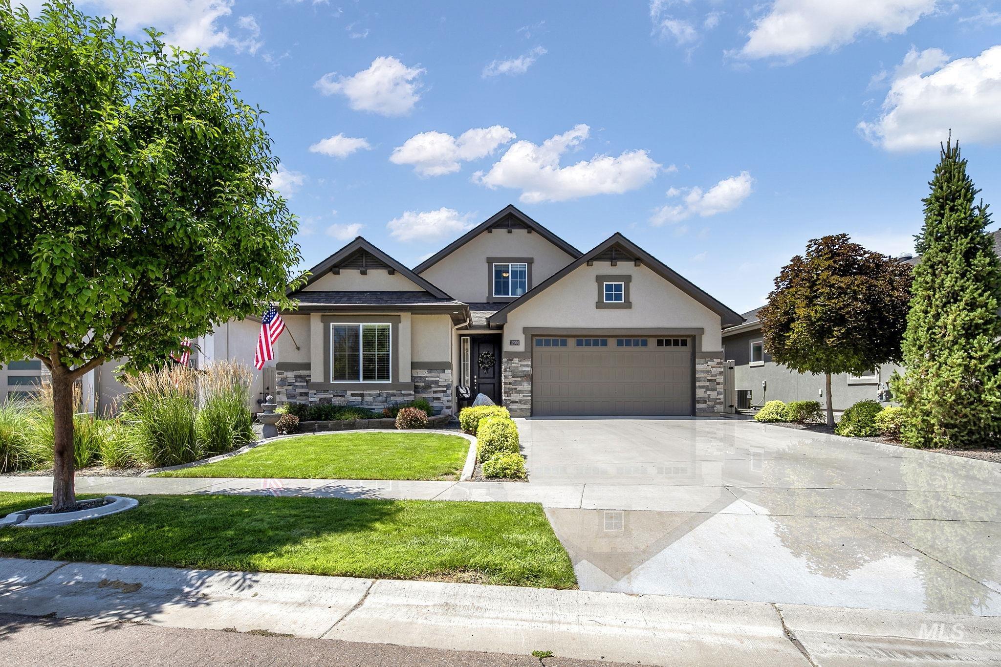 12091 S Aves Place Property Photo 1