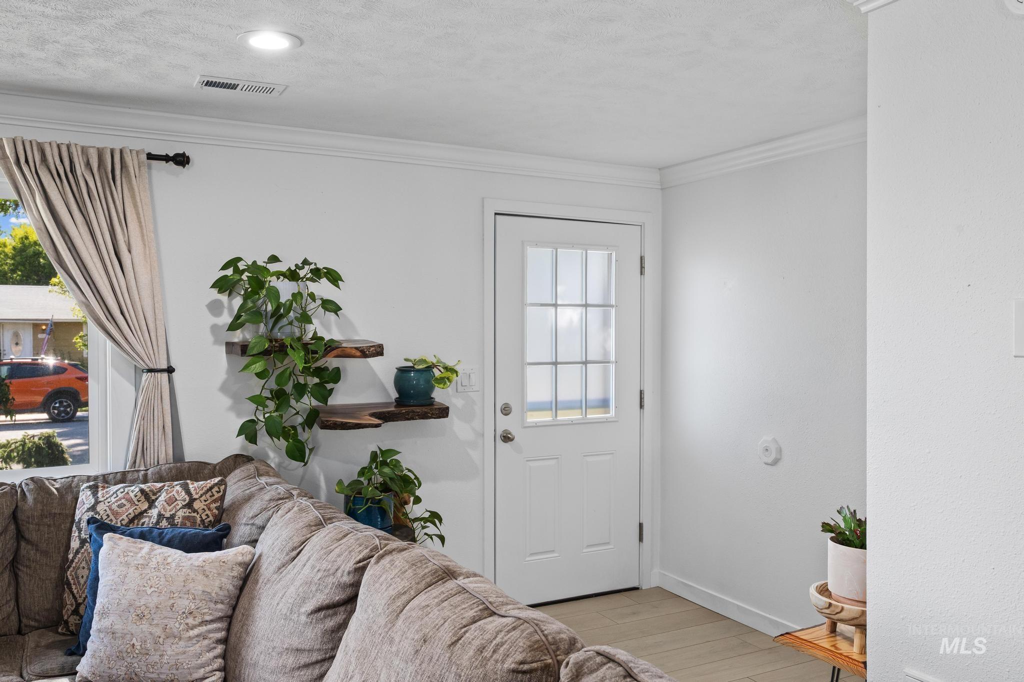 6646 S Ruddsdale Ave Property Photo 14