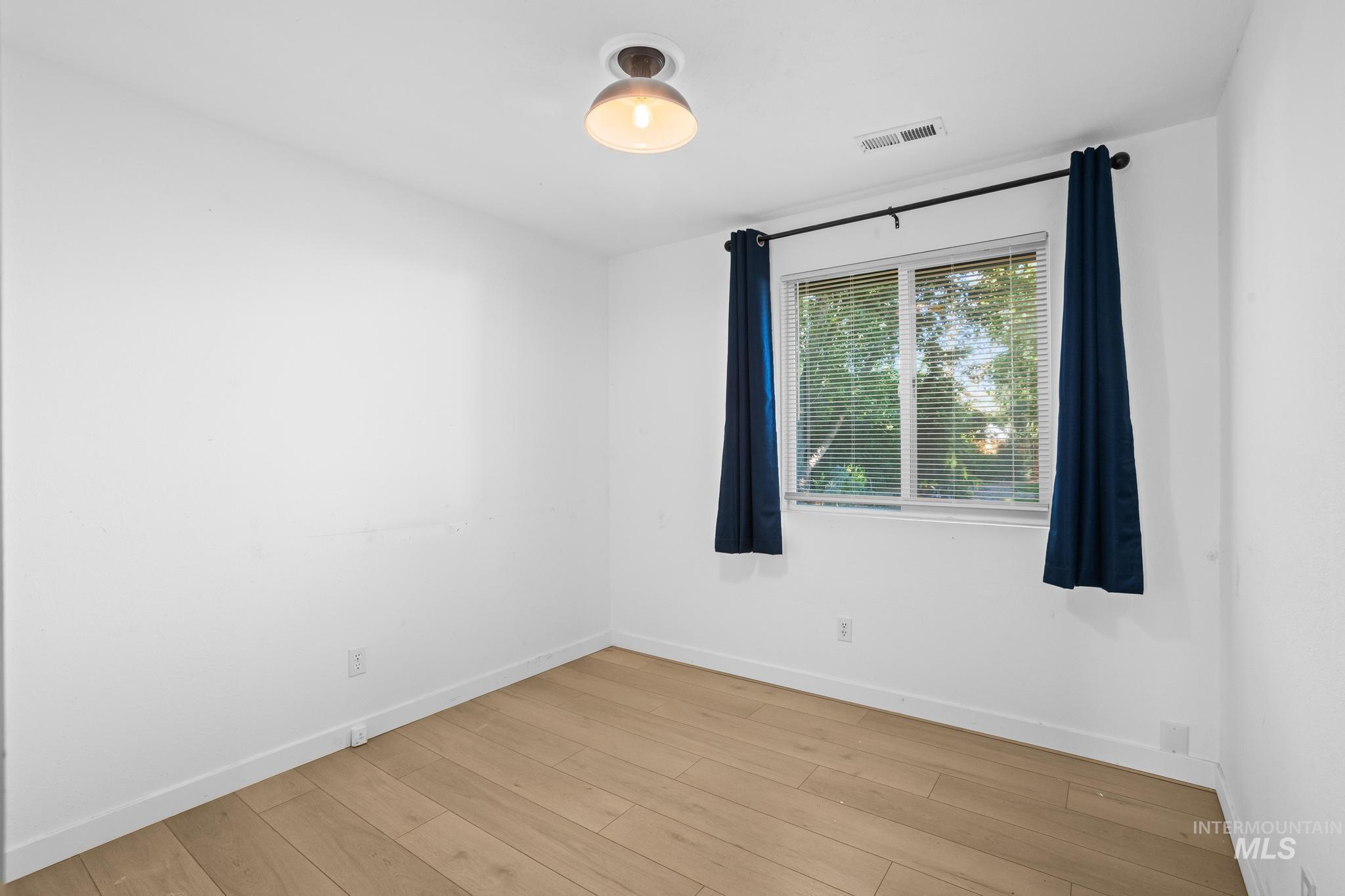 6646 S Ruddsdale Ave Property Photo 19