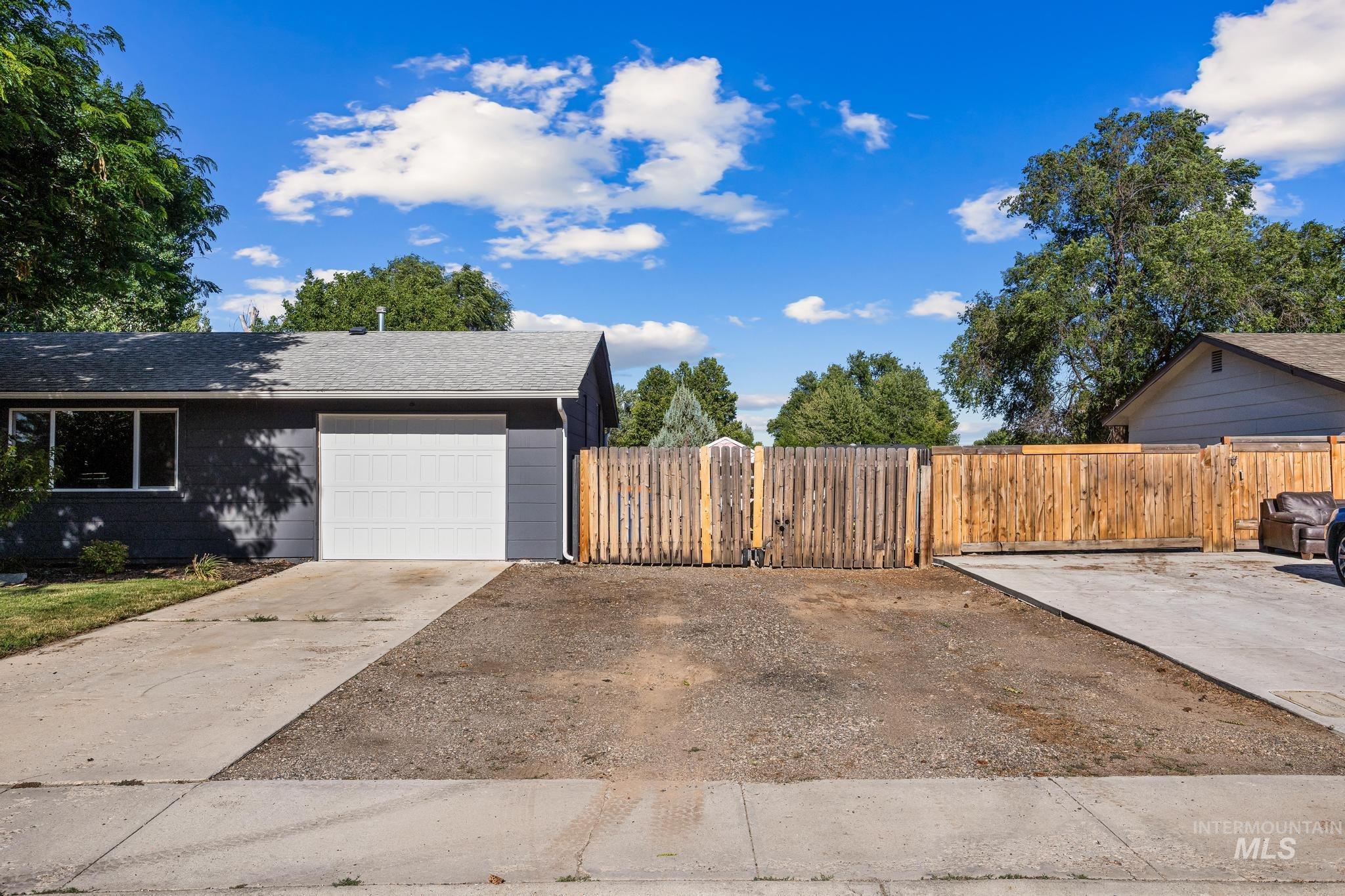 6646 S Ruddsdale Ave Property Photo 33