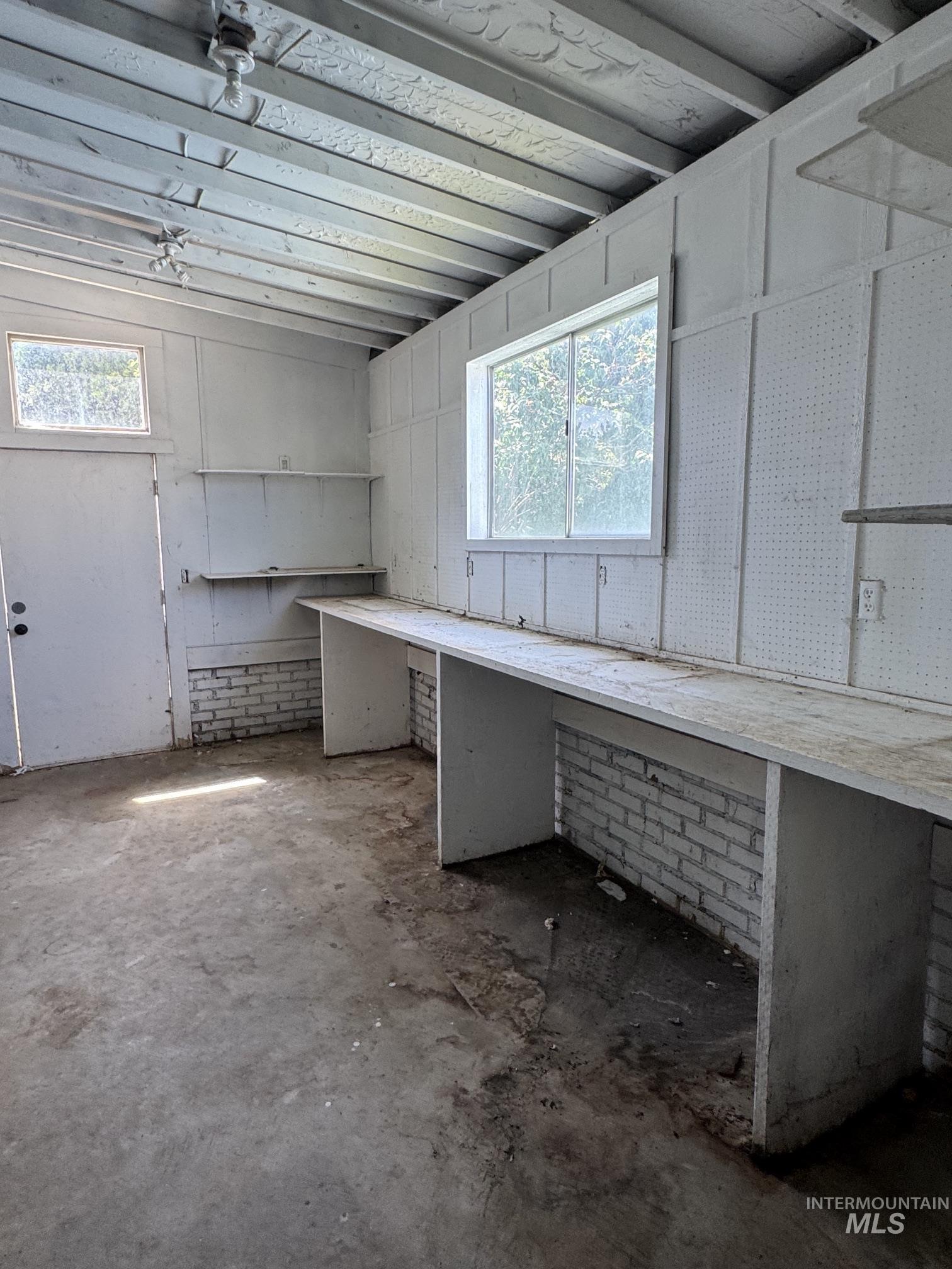 10621 W Abram Ln Property Photo 15