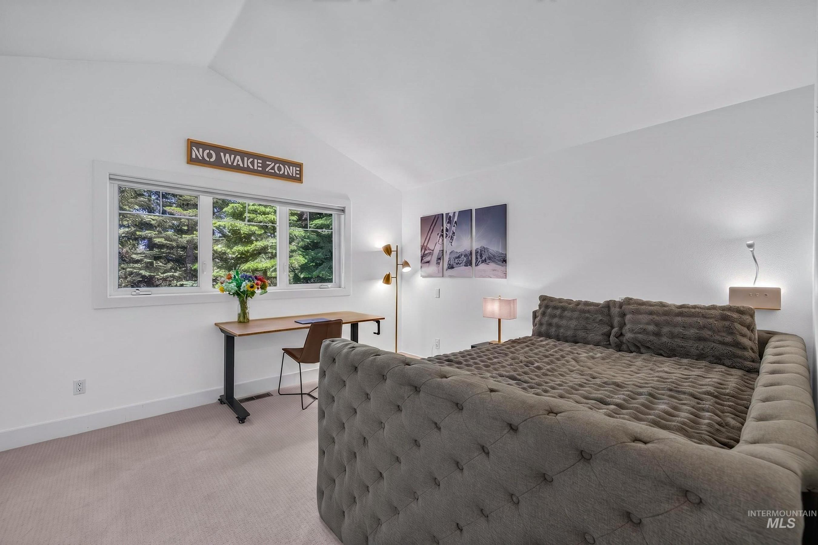 1029 Fireweed Drive Property Photo 32
