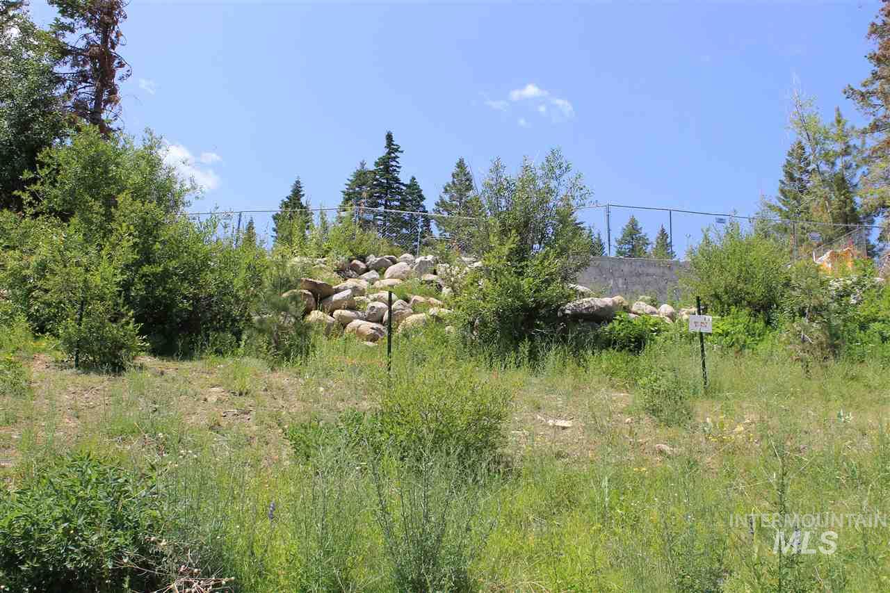 541 Whitewater Dr Property Photo 27
