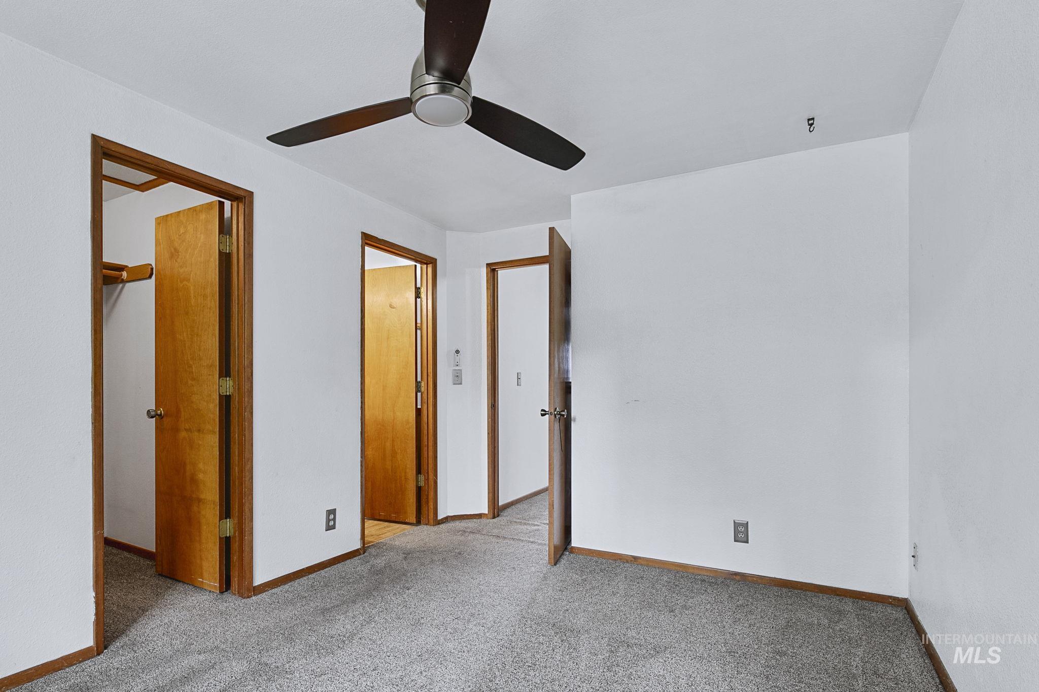 6855 W Irving Ln Property Photo 18