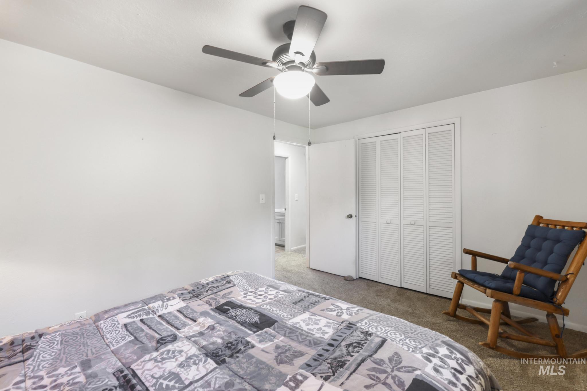 2071 N Pine Featherville Rd Property Photo 12