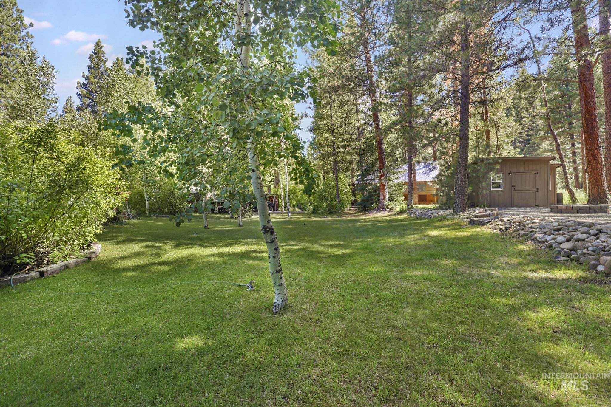 2071 N Pine Featherville Rd Property Photo 19