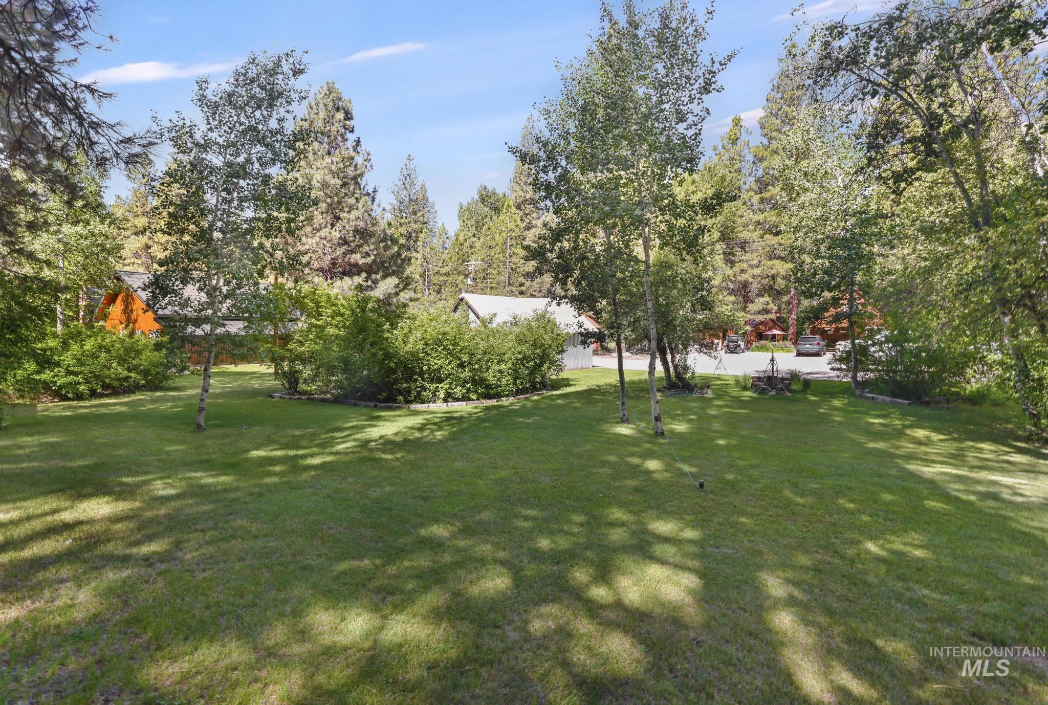 2071 N Pine Featherville Rd Property Photo 20