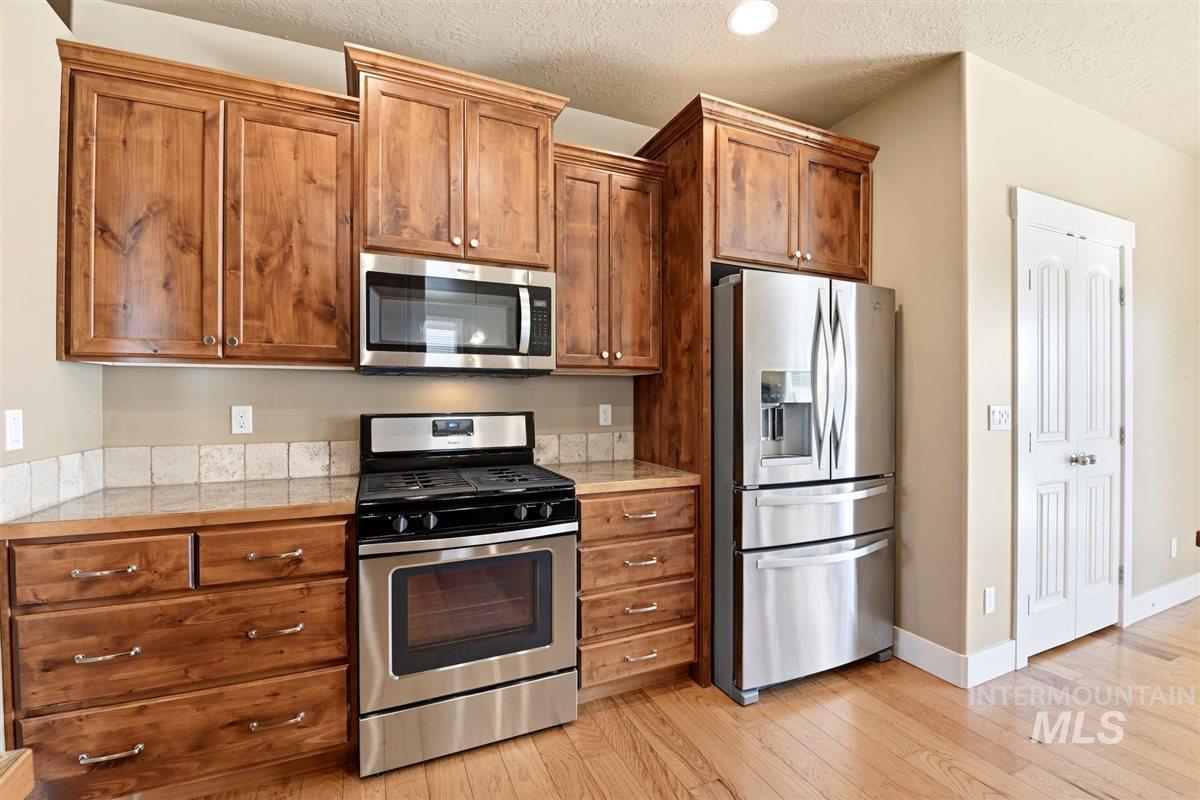12876 S Salorgne Way Property Photo 17