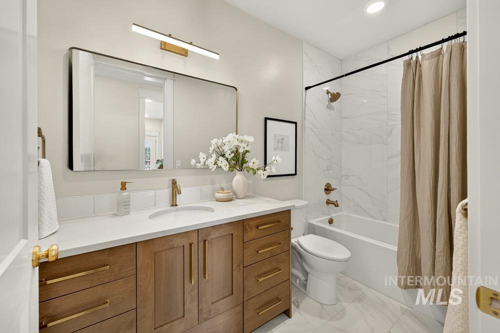 148 E State Street, Eagle Property Photo 22