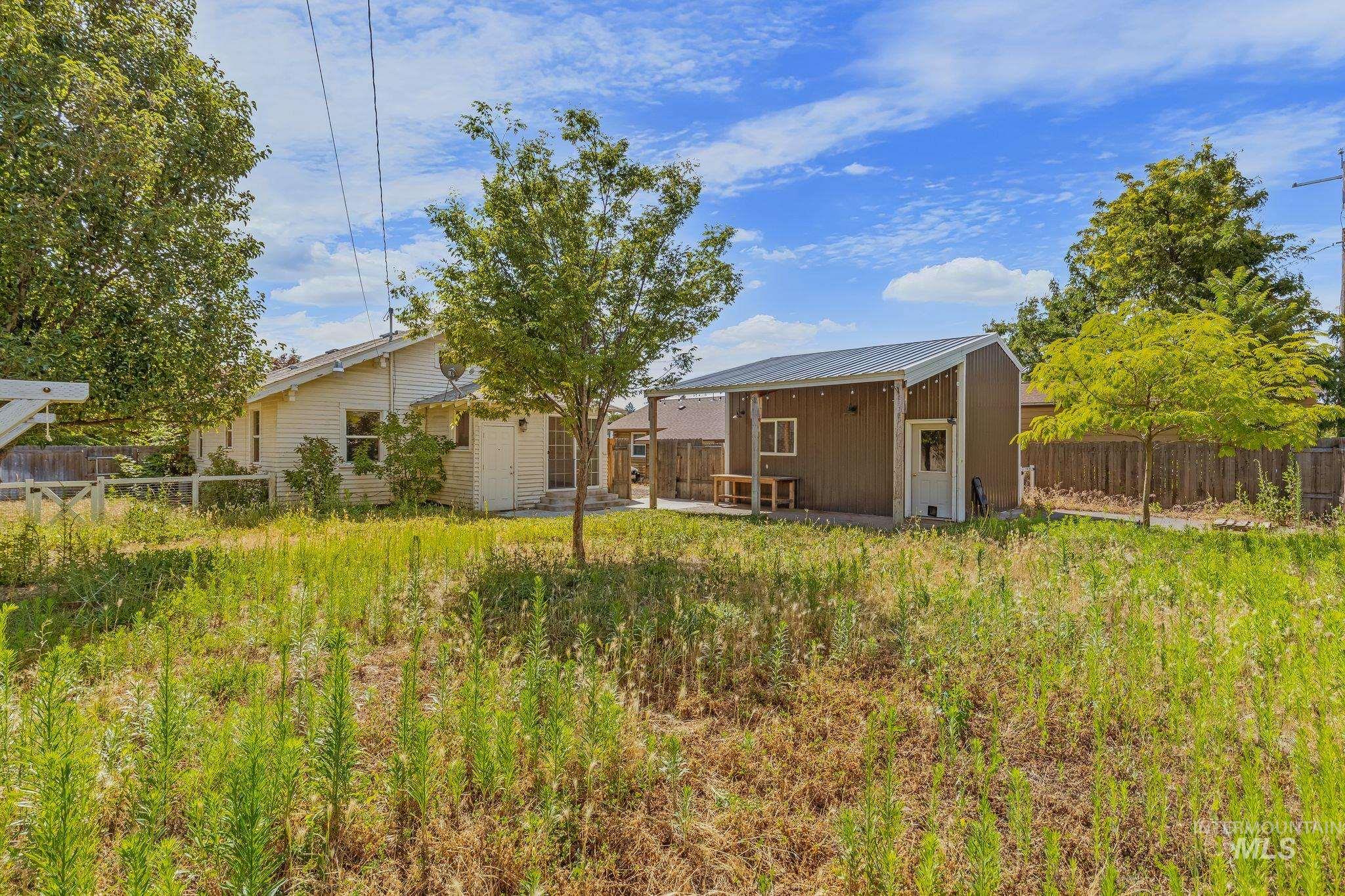 928 3rd Street Property Photo 37