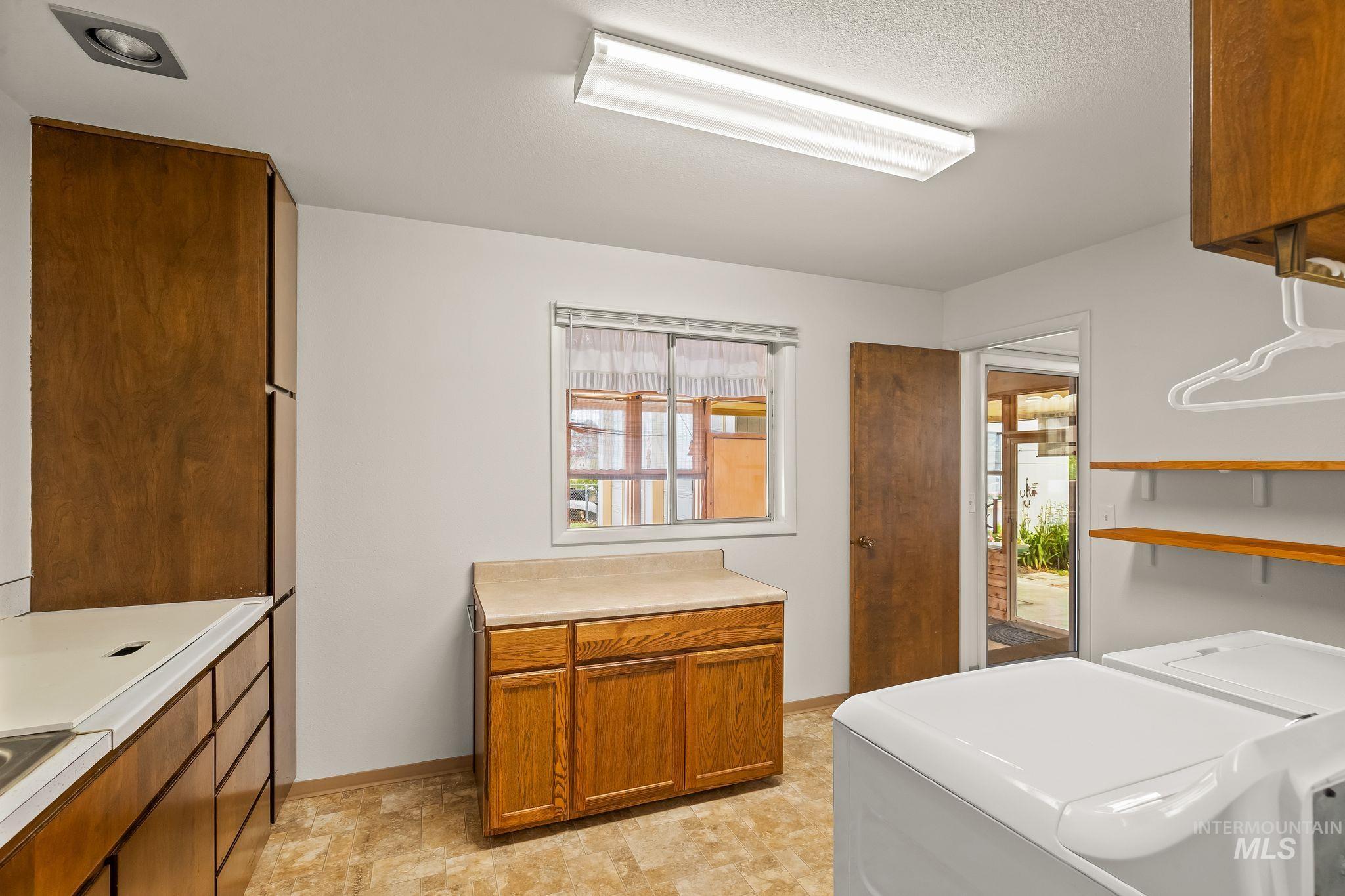 1721 3rd Street Property Photo 38
