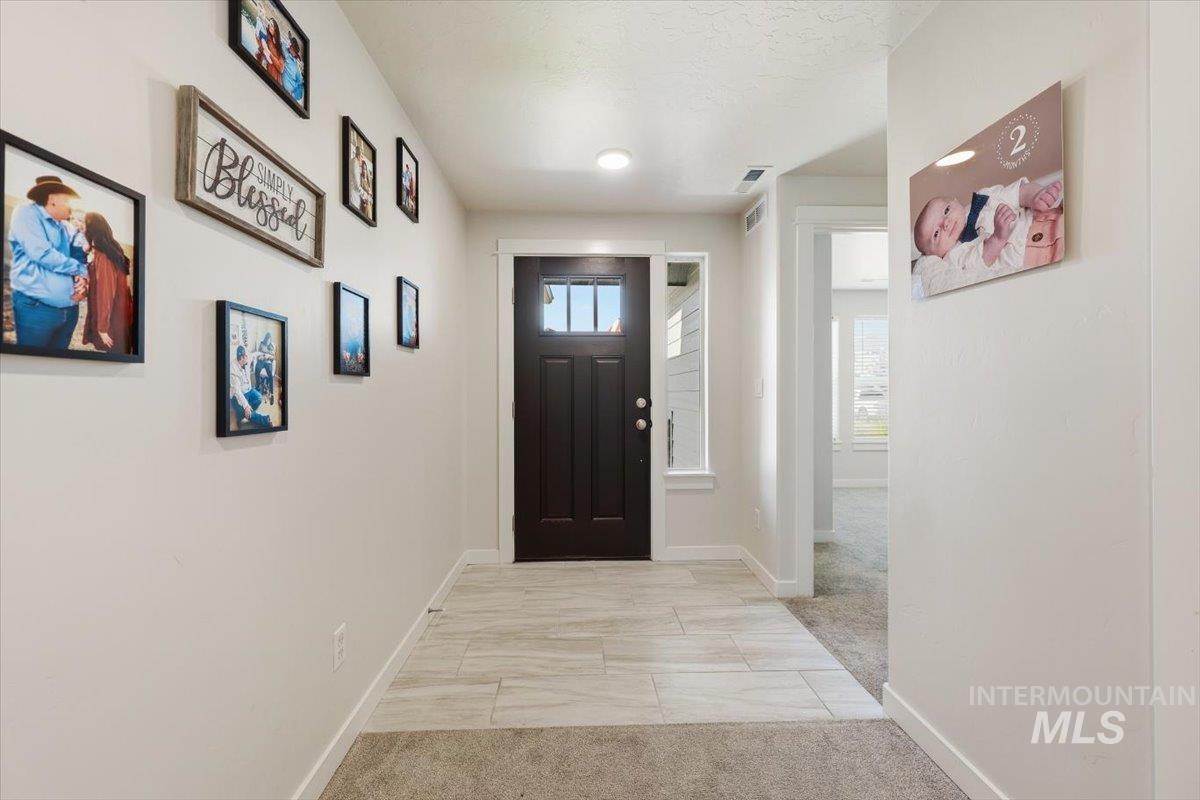 5744 E Garby Street Property Photo 4