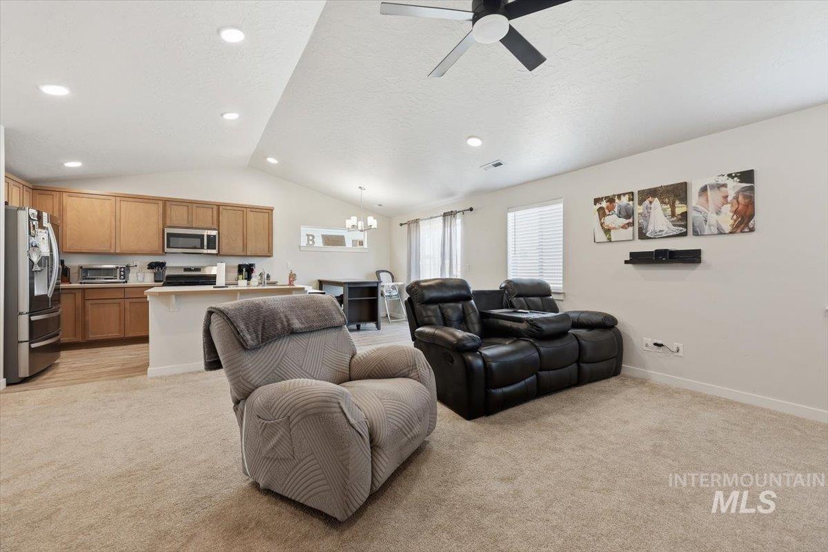5744 E Garby Street Property Photo 13
