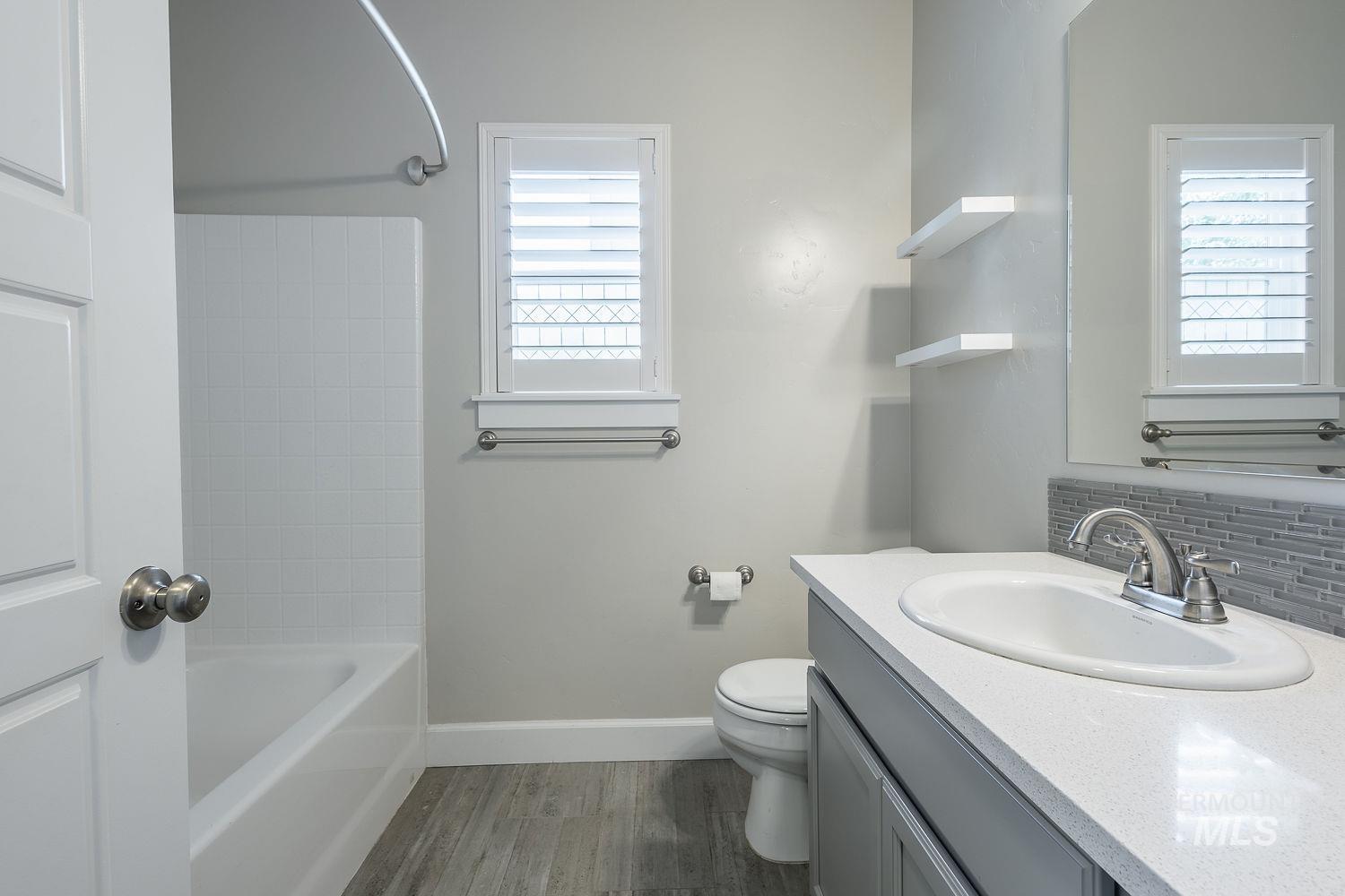 1023 N Chastain Ln Property Photo 30