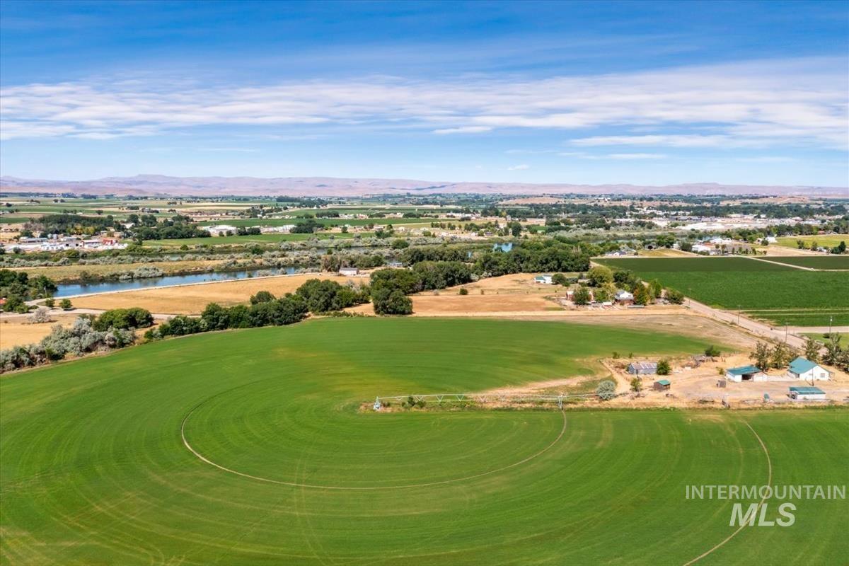 25653 Graphic Ln Property Photo 7