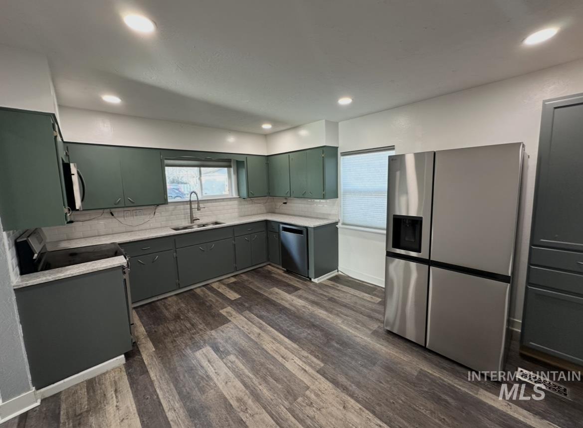 1503 10th Ave. Property Photo 11