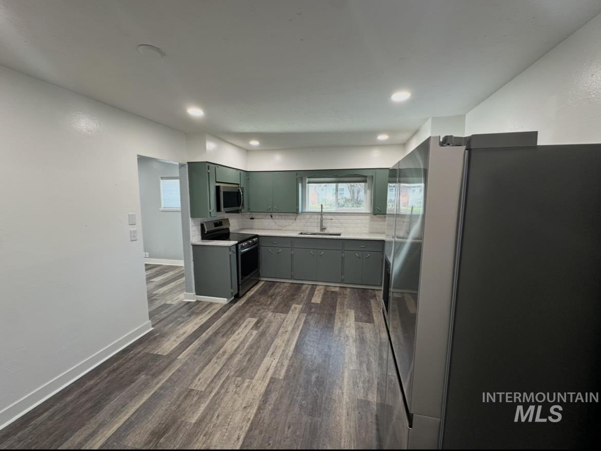 1503 10th Ave. Property Photo 12