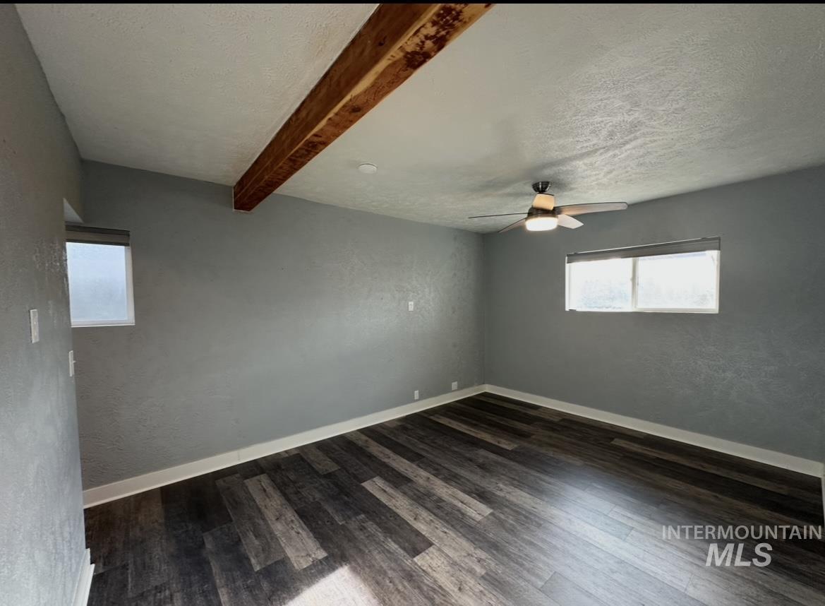 1503 10th Ave. Property Photo 22