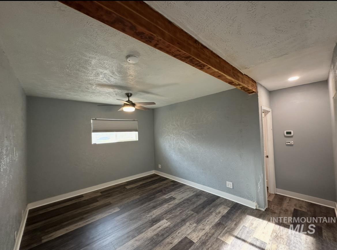 1503 10th Ave. Property Photo 23