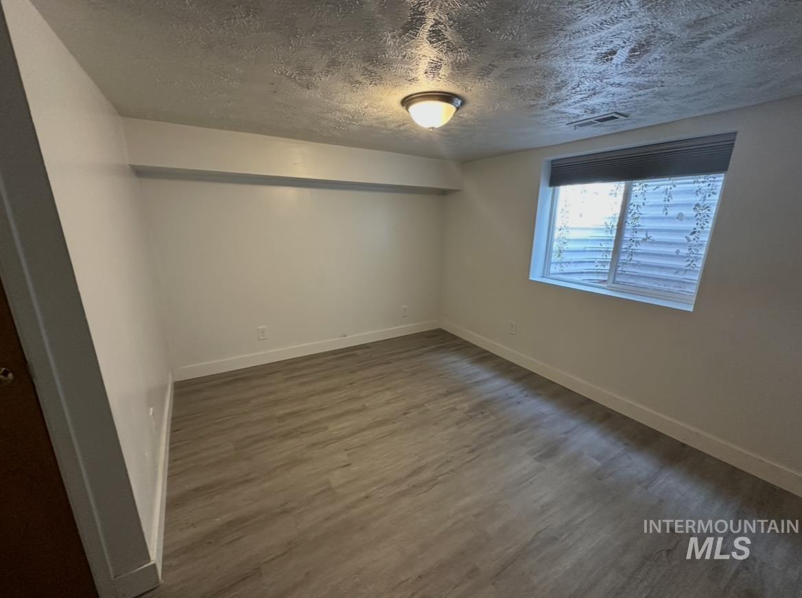 1503 10th Ave. Property Photo 32