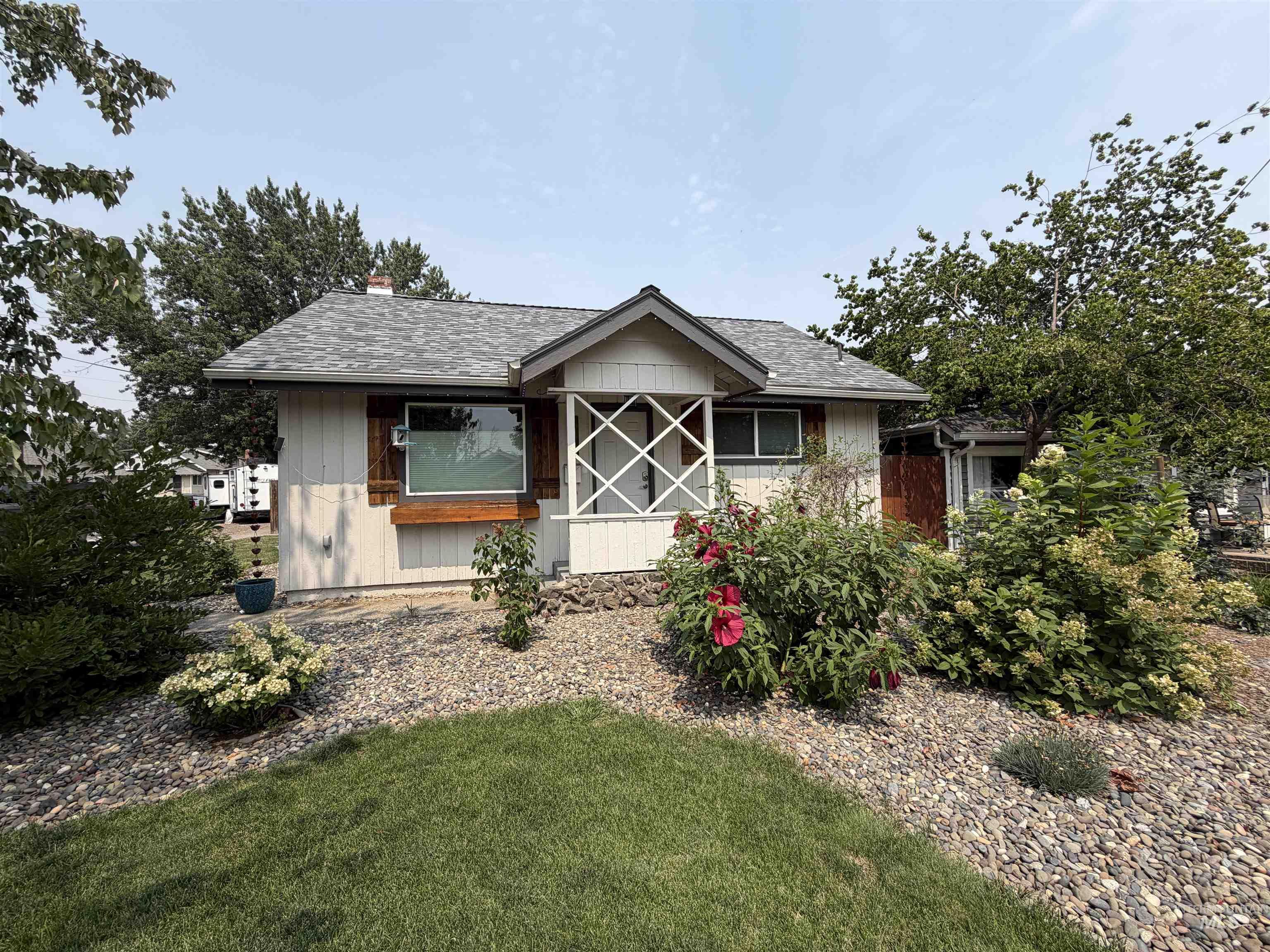 1503 10th Ave. Property Photo 48