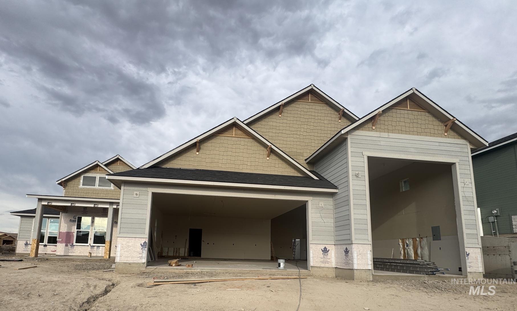 760 Pinehurst Property Photo 1