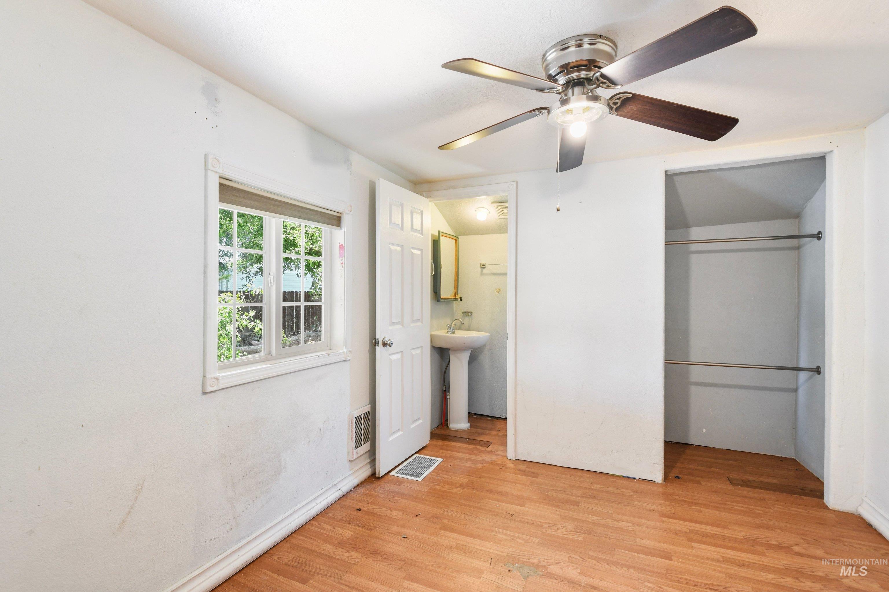 1107 Lake Lowell Ave. Property Photo 19