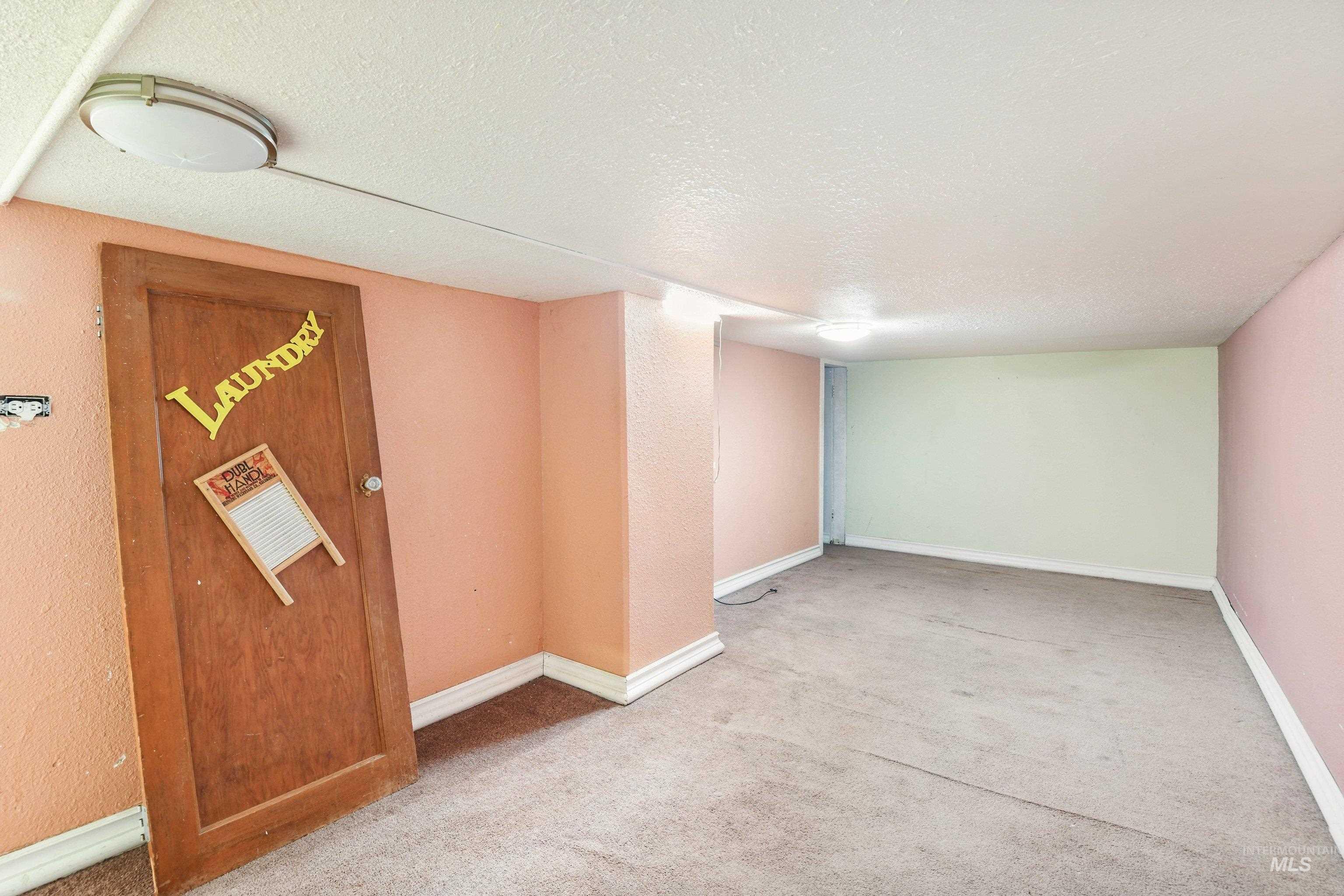 1107 Lake Lowell Ave. Property Photo 21