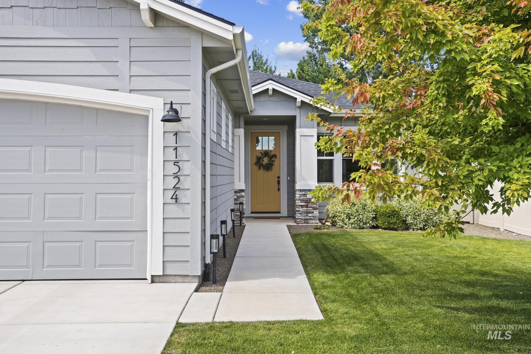 11524 W Darkwood St. Property Photo 4