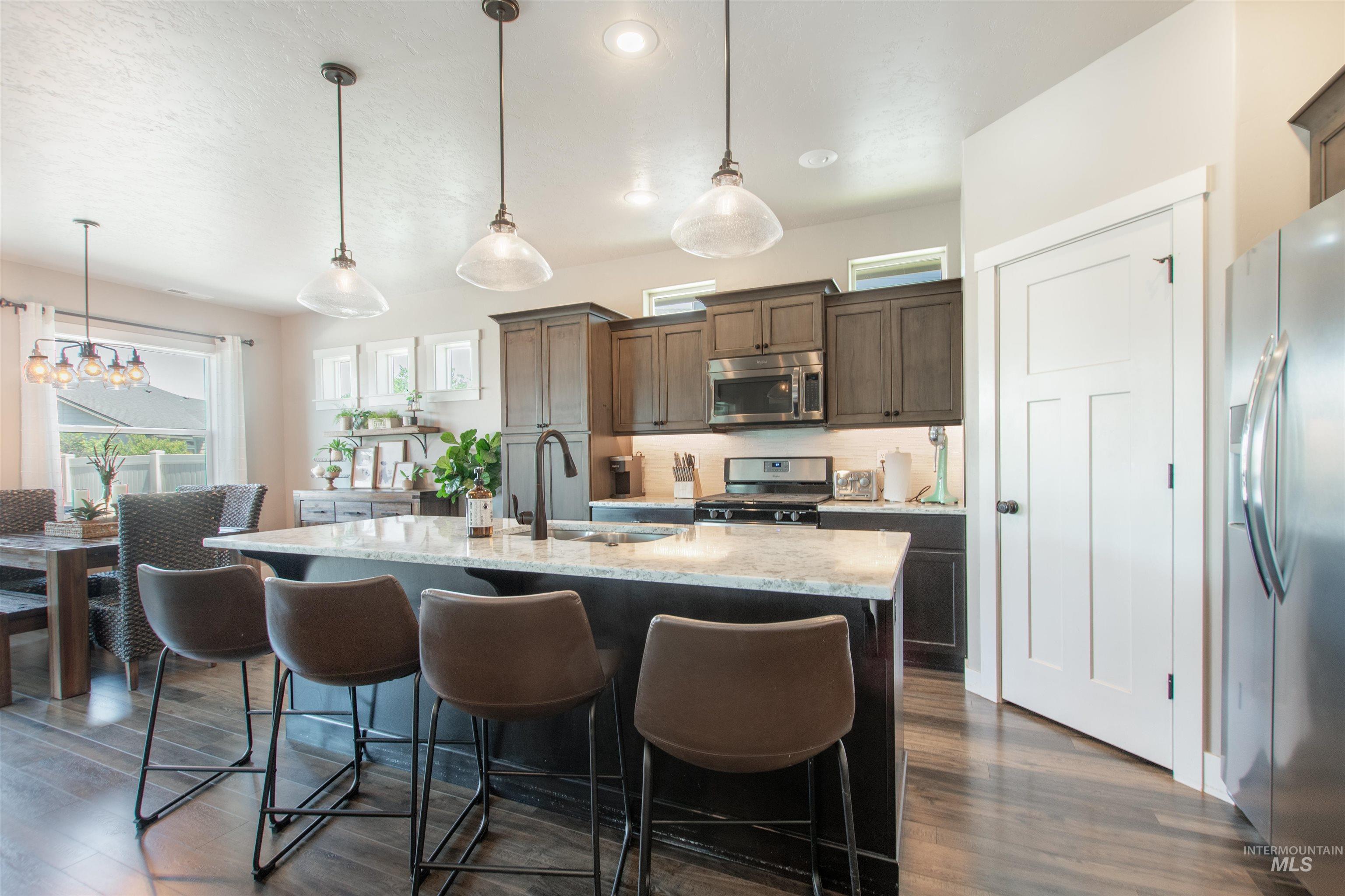 4433 S Lava Springs Loop Property Photo 6