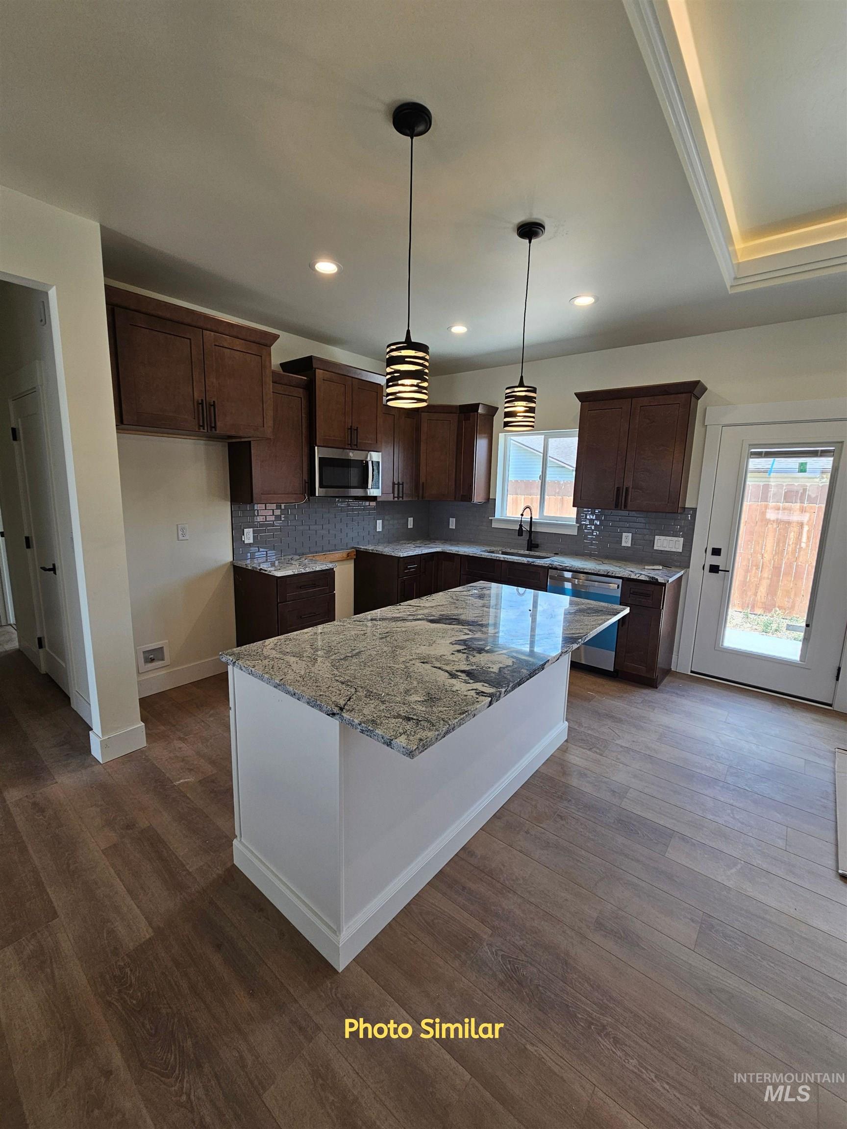 355 Locust Street Property Photo 12