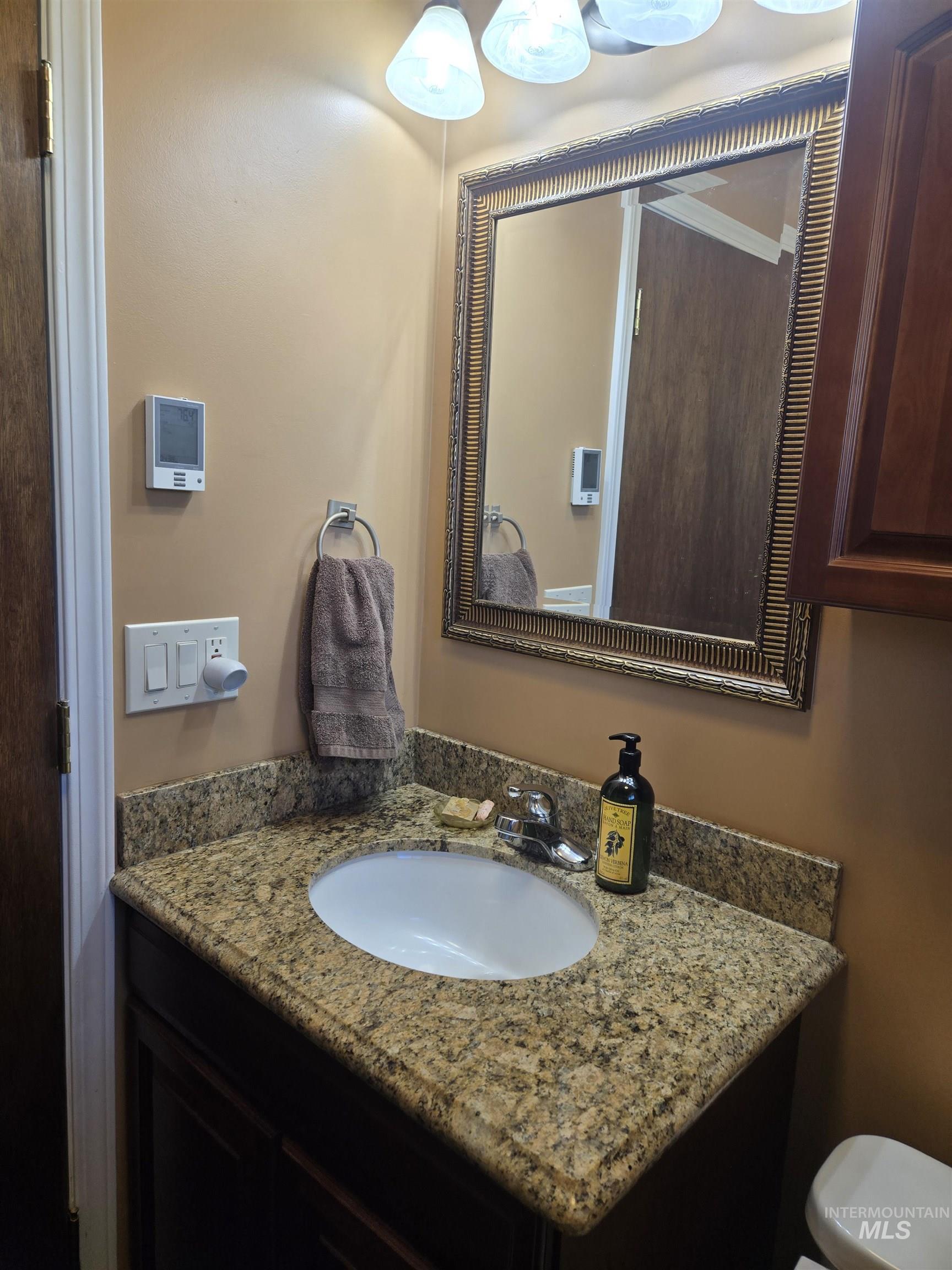 288 Shasta Circle Property Photo 14