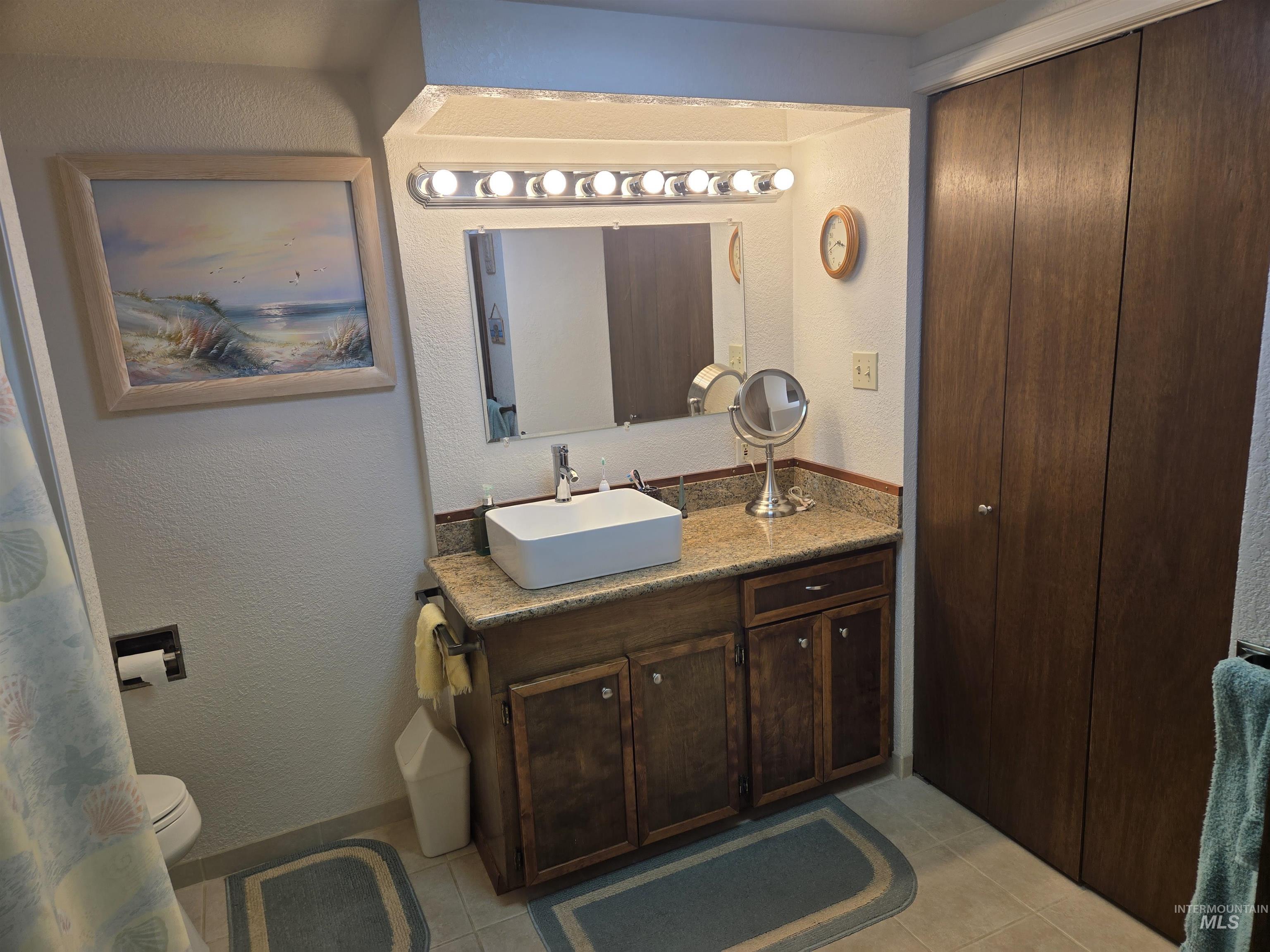 288 Shasta Circle Property Photo 19