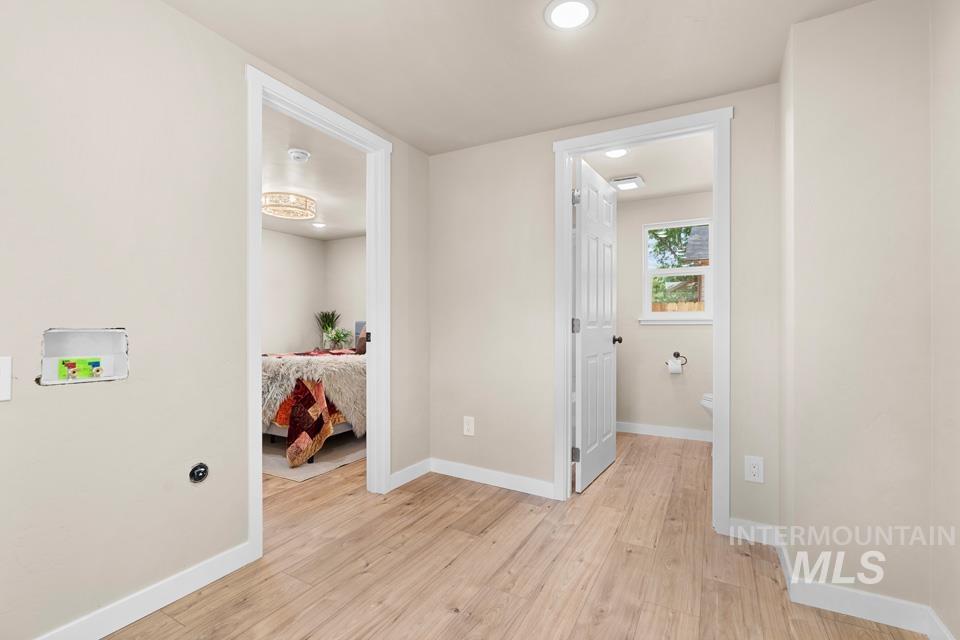 625 W 6th Street Property Photo 15