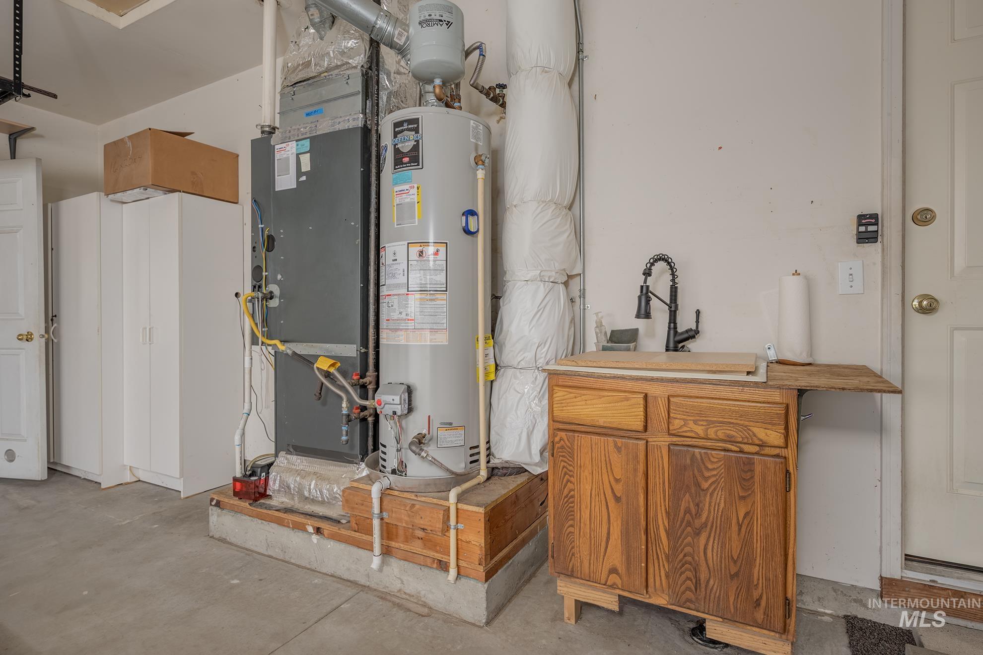 1100 Burnett Dr., No. 409 Property Photo 27