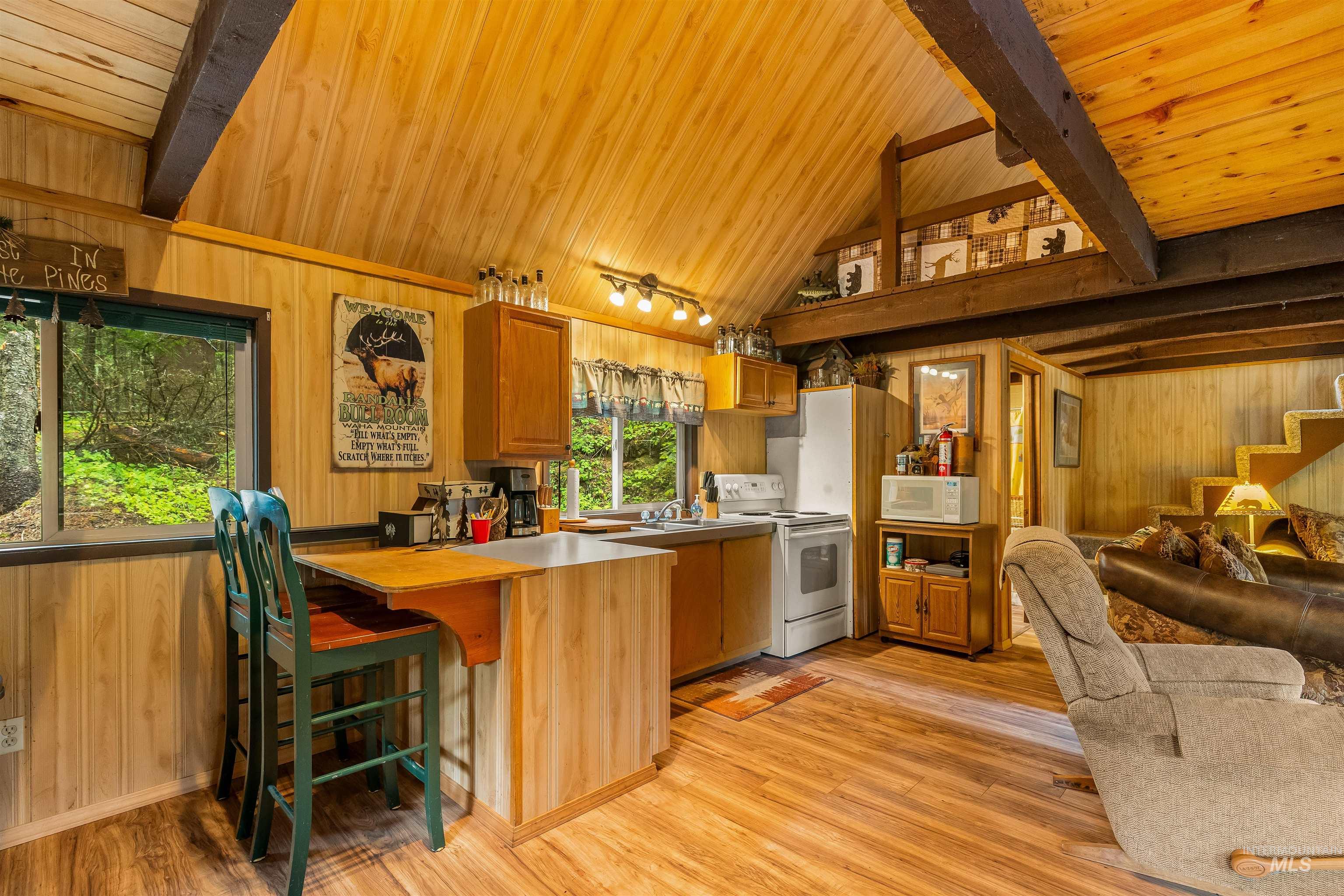 43158 Mountain Drive Property Photo 11