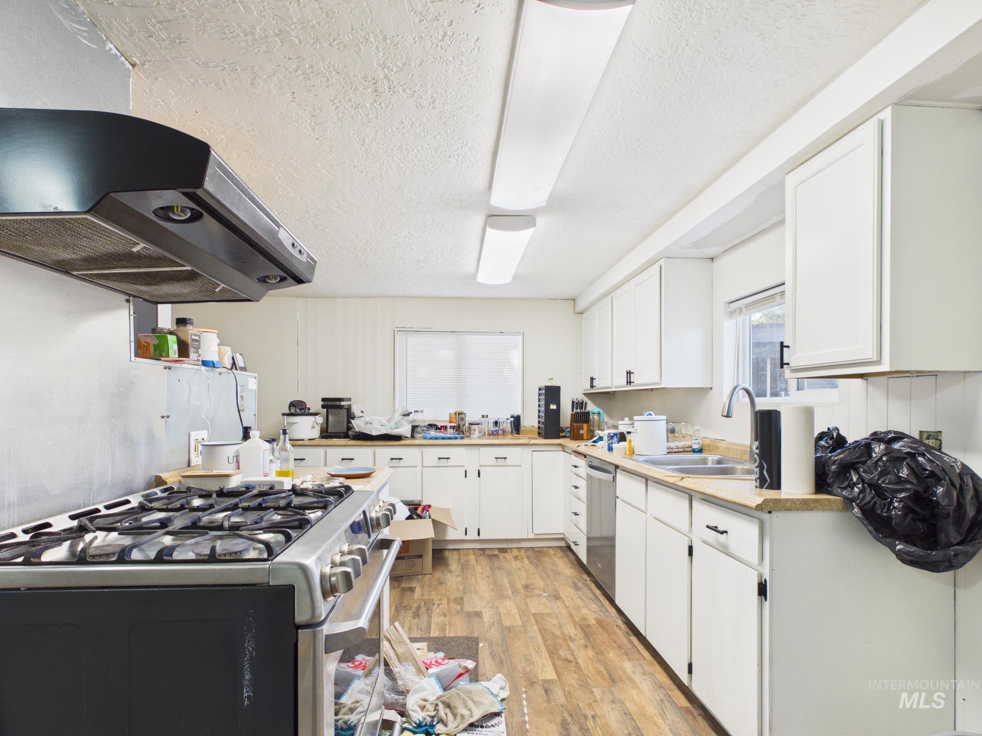 2014 2nd Avenue Property Photo 10