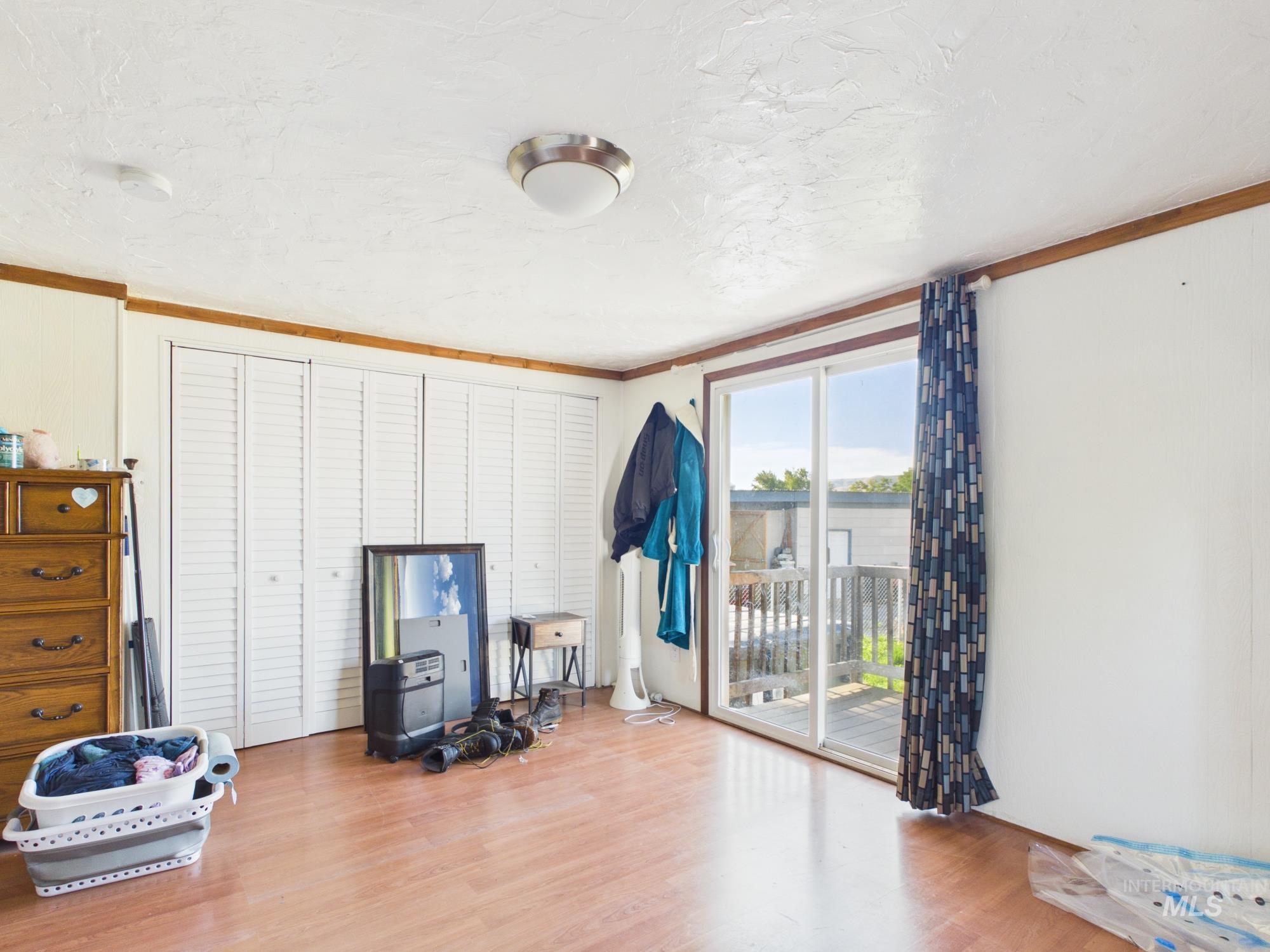 2014 2nd Avenue Property Photo 15