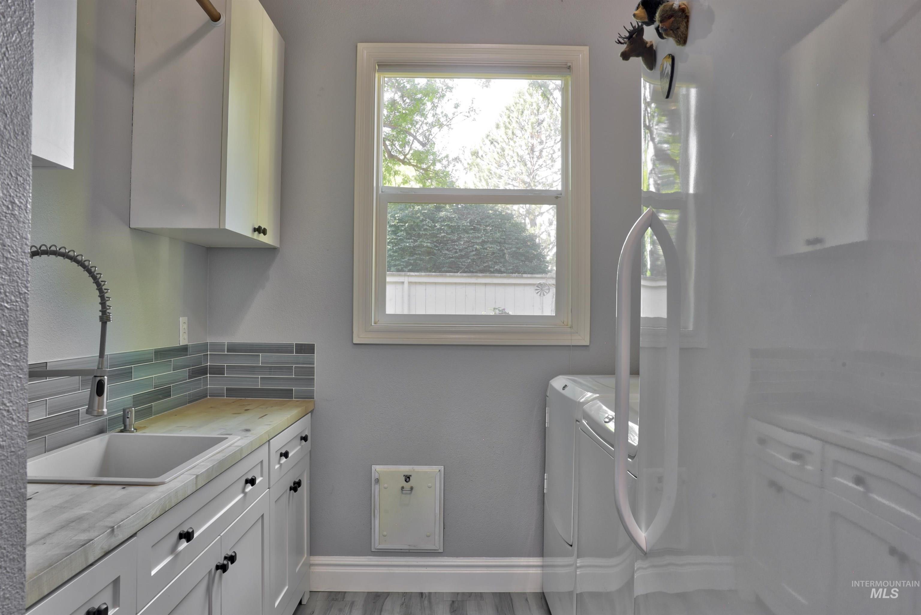8657 W Creekrun Way Property Photo 12