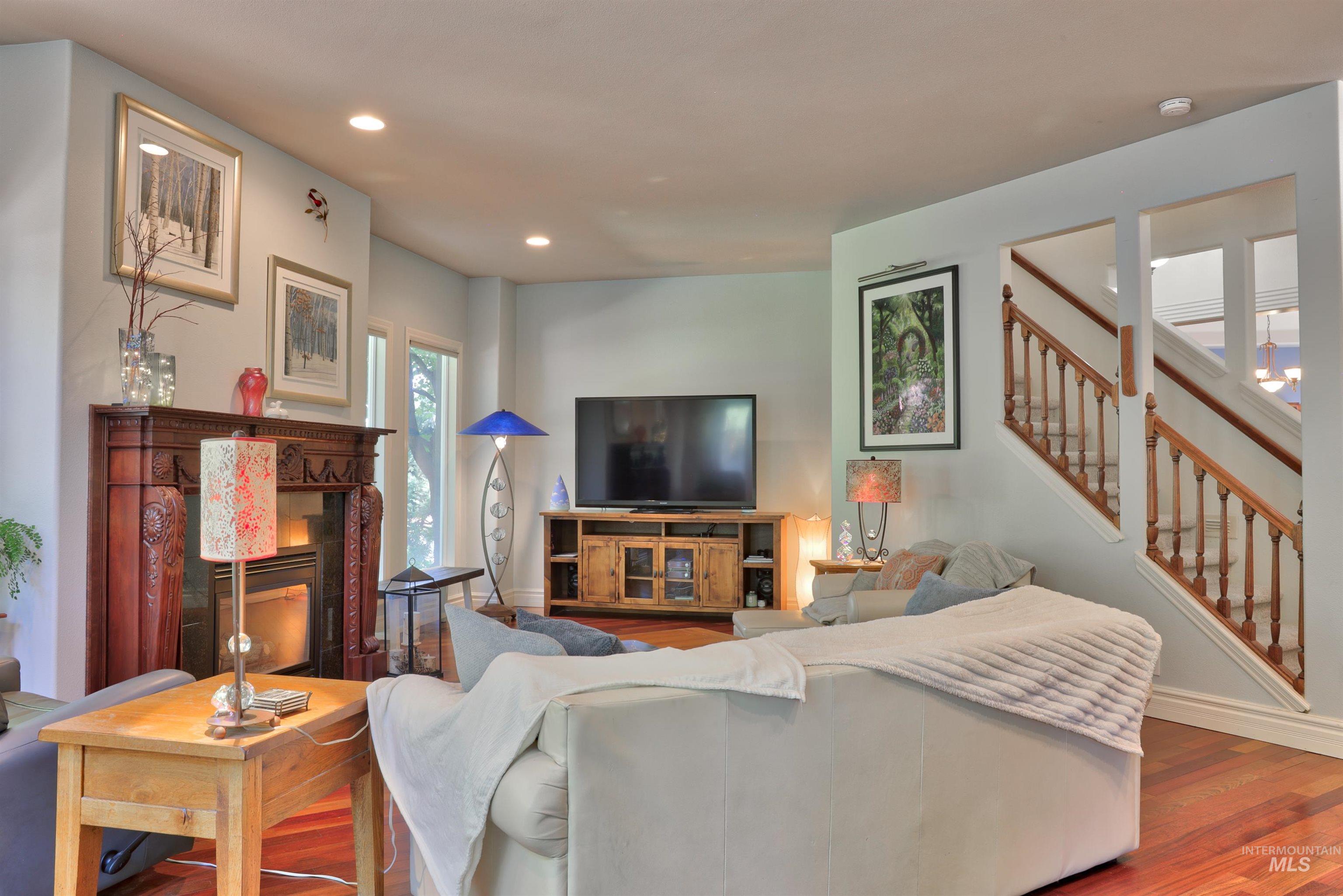 8657 W Creekrun Way Property Photo 16