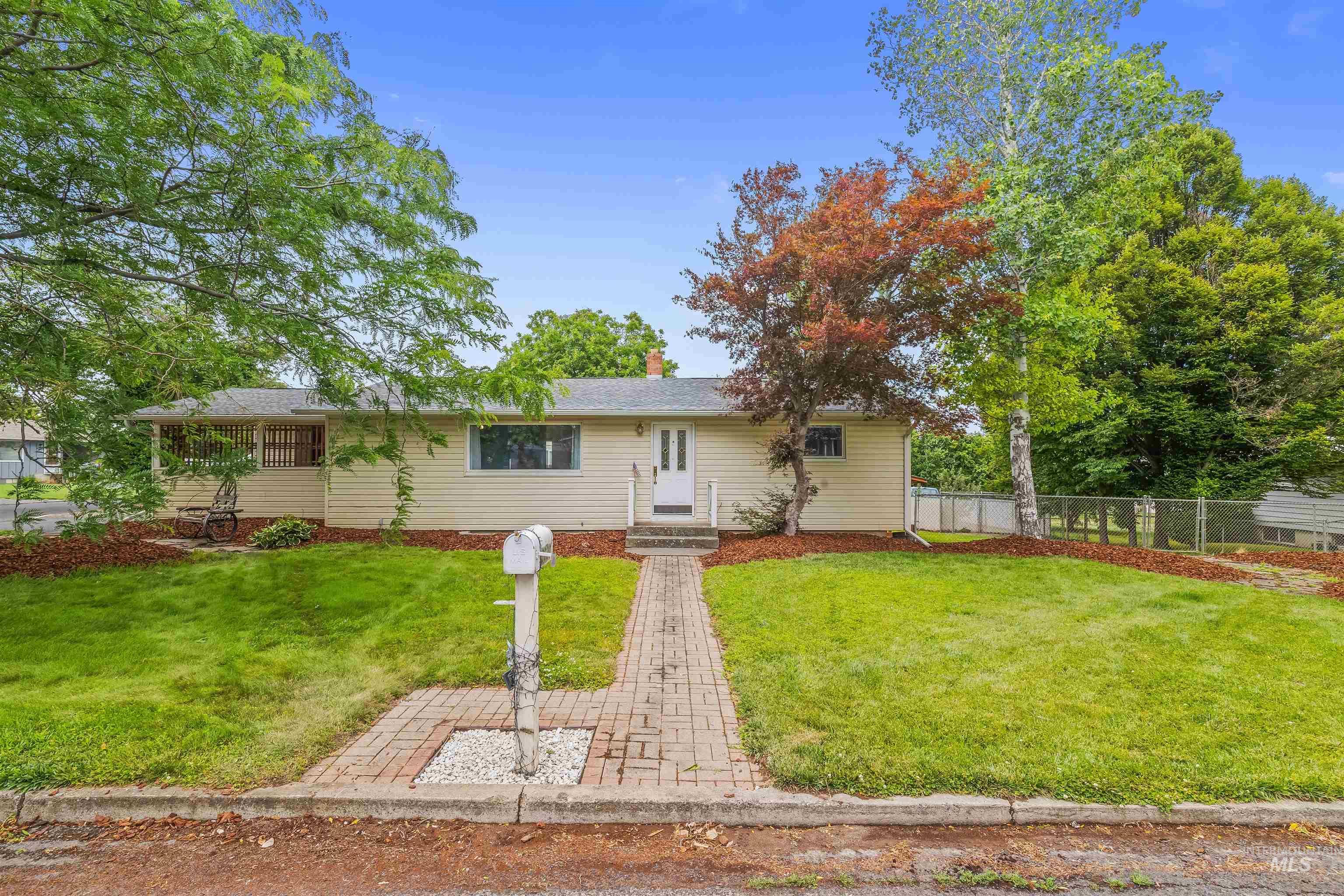 3620 18th Street C Property Photo 1